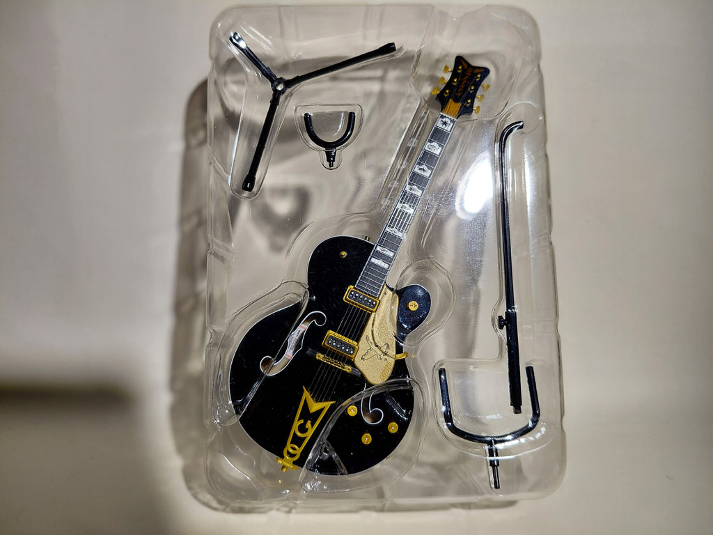 GRETSCH Black Falcon G6136DSBK ~1/8 Scale Official Guitar Figure☆Gretsch Guitar Collection ★George Harrison