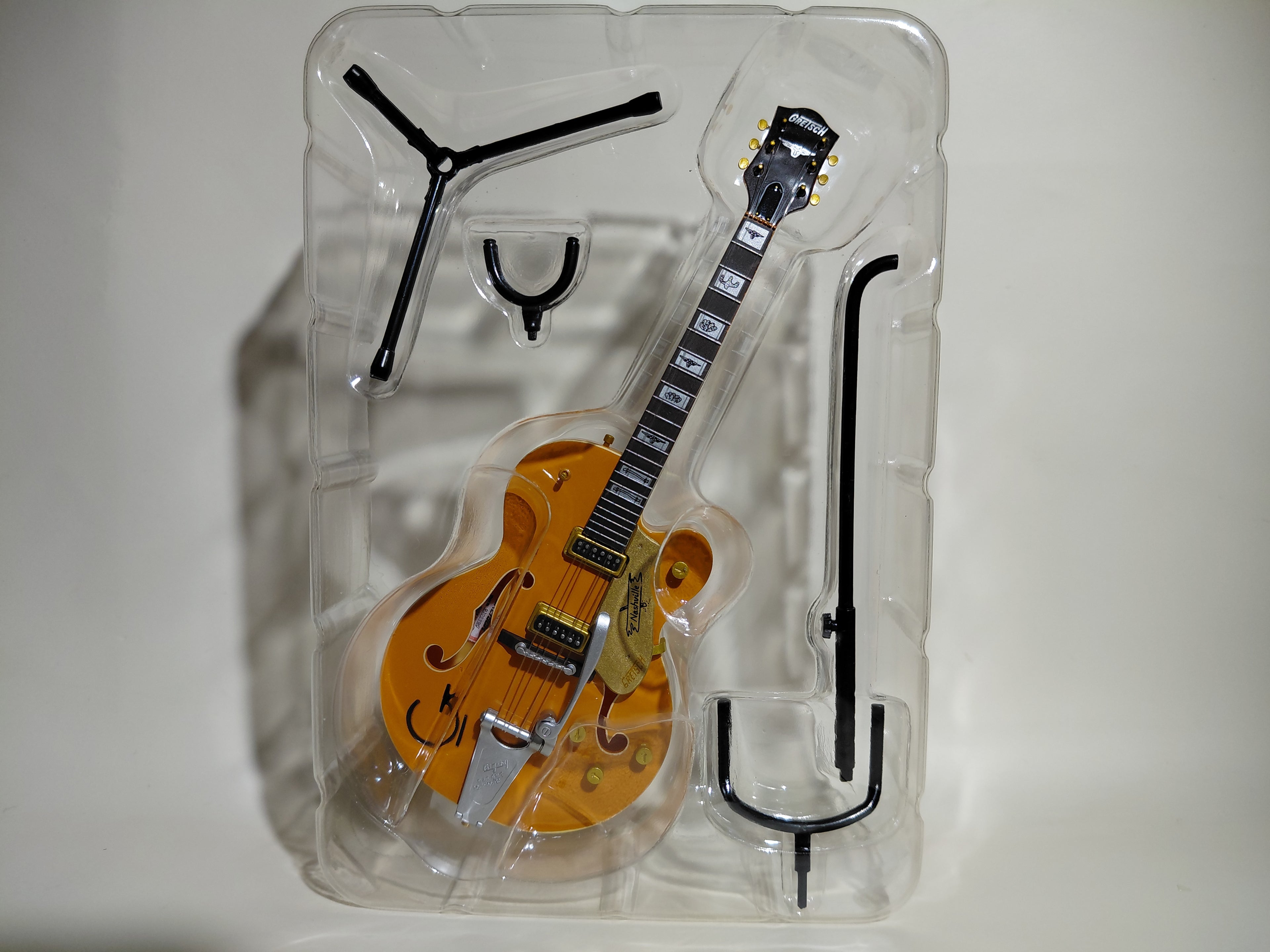 GRETSCH Nashville ~1/8 Scale Official Guitar Figure ☆Gretsch Guitar Collection ★George Harrison