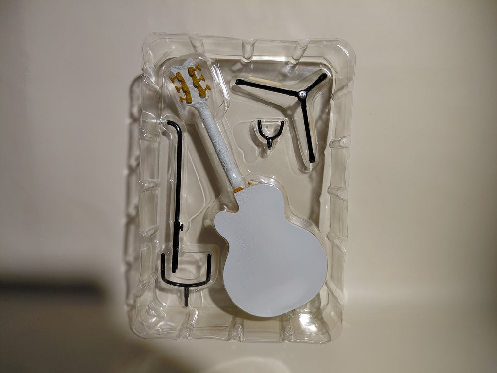 GRETSCH White Falcon ~1/8 Scale Official Guitar Figure ☆Gretsch Guitar Collection ★George Harrison