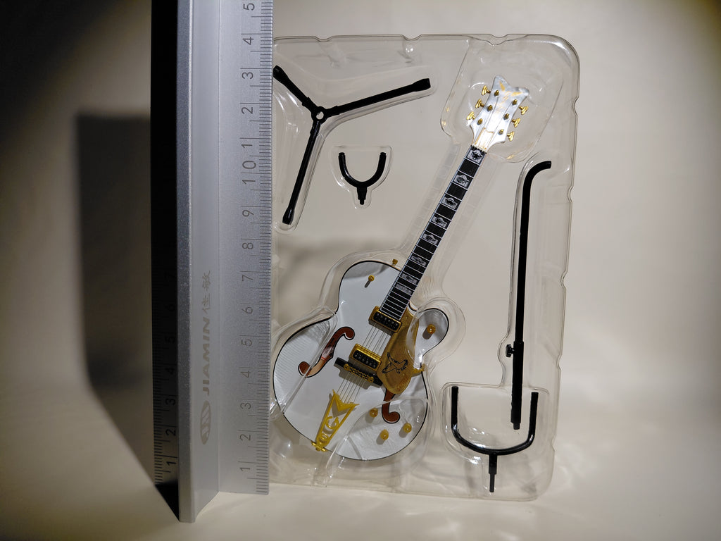 GRETSCH White Falcon ~1/8 Scale Official Guitar Figure ☆Gretsch Guitar Collection ★George Harrison