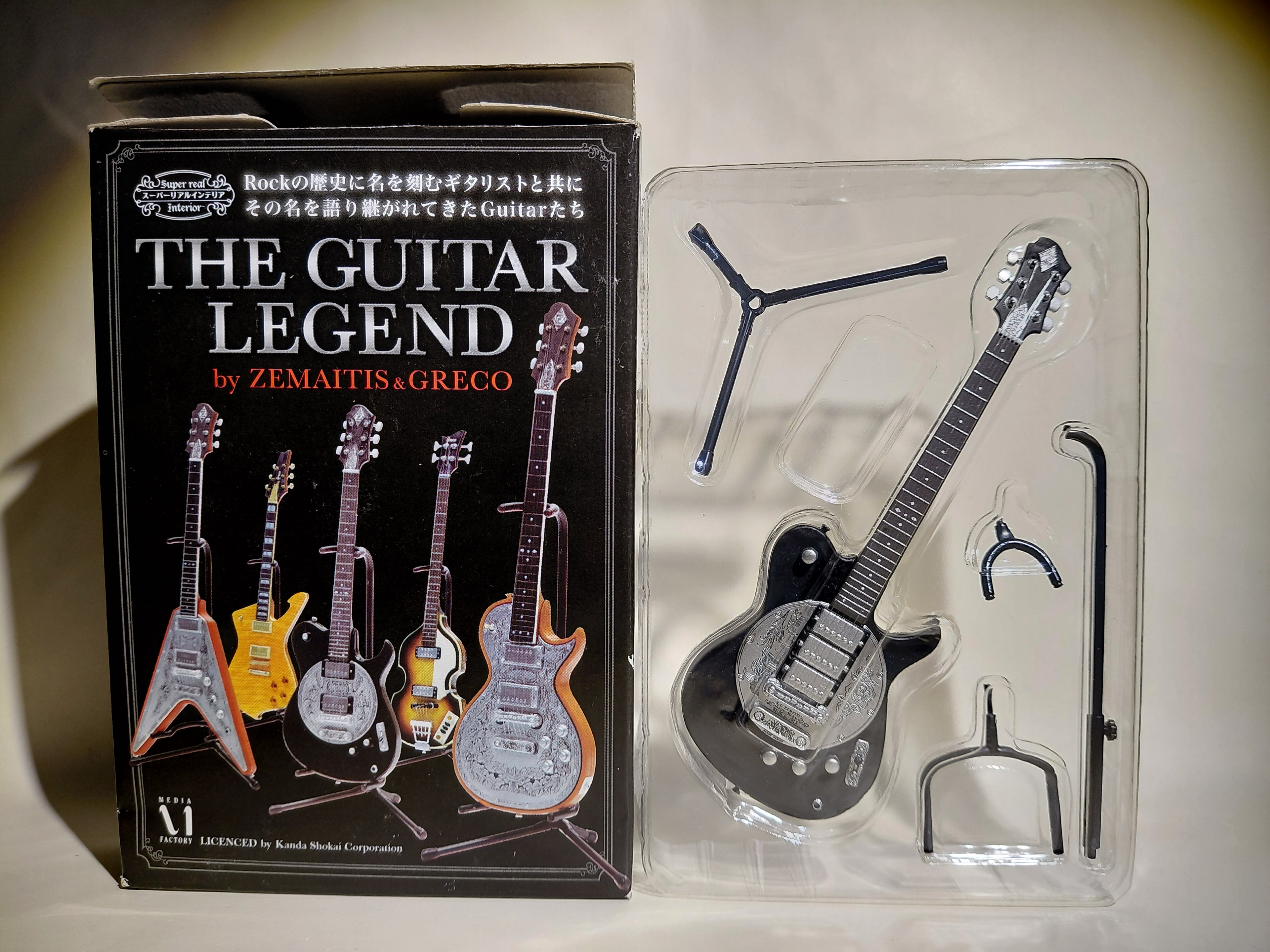 ZEMAITIS Disc Front S24DT MM ~THE GUITAR LEGEND by Zemaitis & Greco~ 1/8 Scale Official Guitar Figure ★Tomoyasu Hotei ★Ron Wood ☆Guitar Figure ☆Miniature