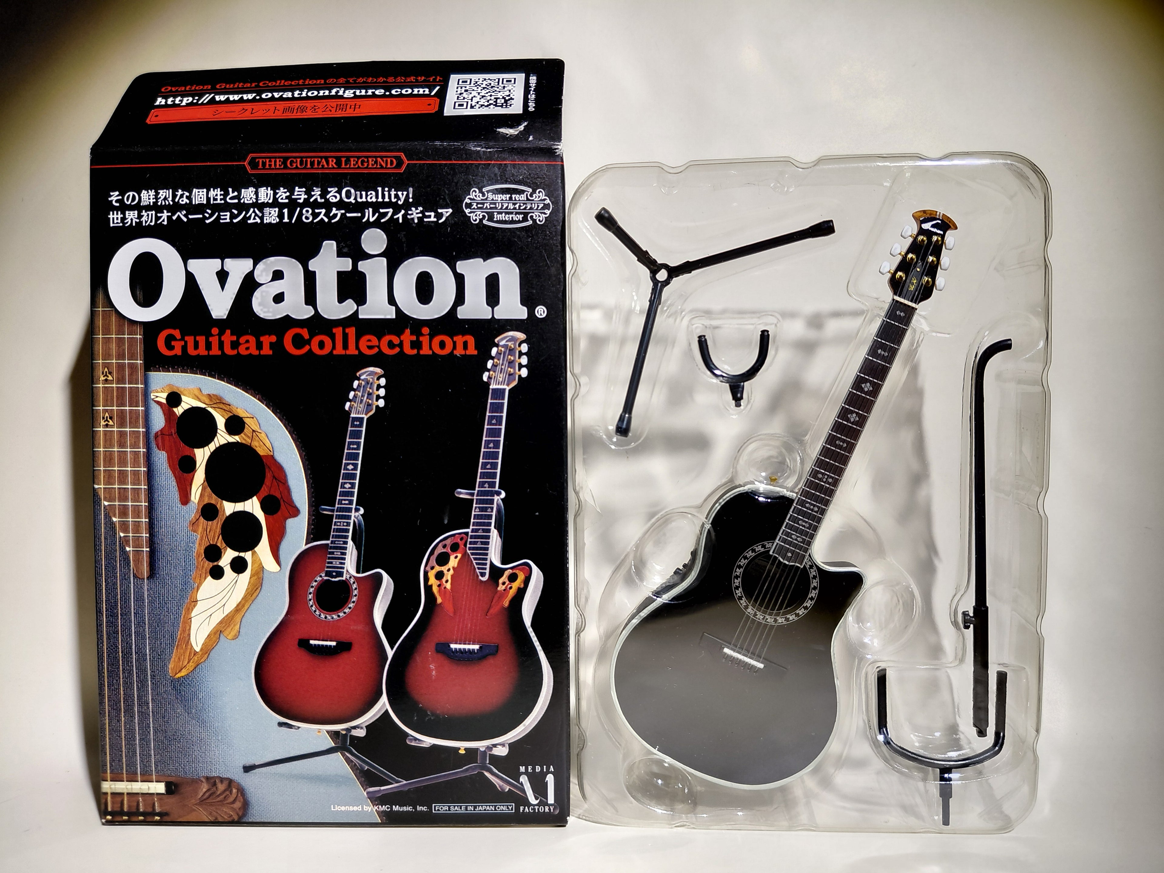 Ovation Guitar Collection - Custom Legend c2079lx-5 scale 1/8 Media Factory