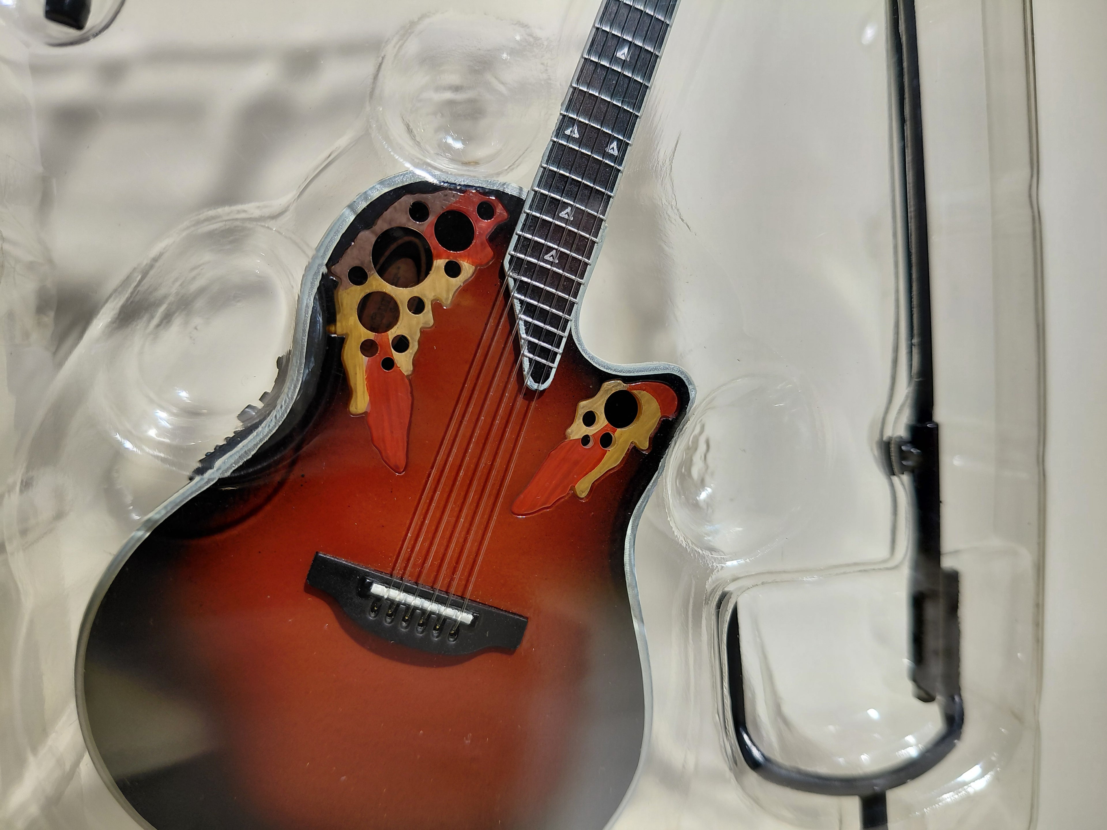 Ovation Guitar Collection - Custom Elite C2078LX-BCB  scale 1/8 Media Factory