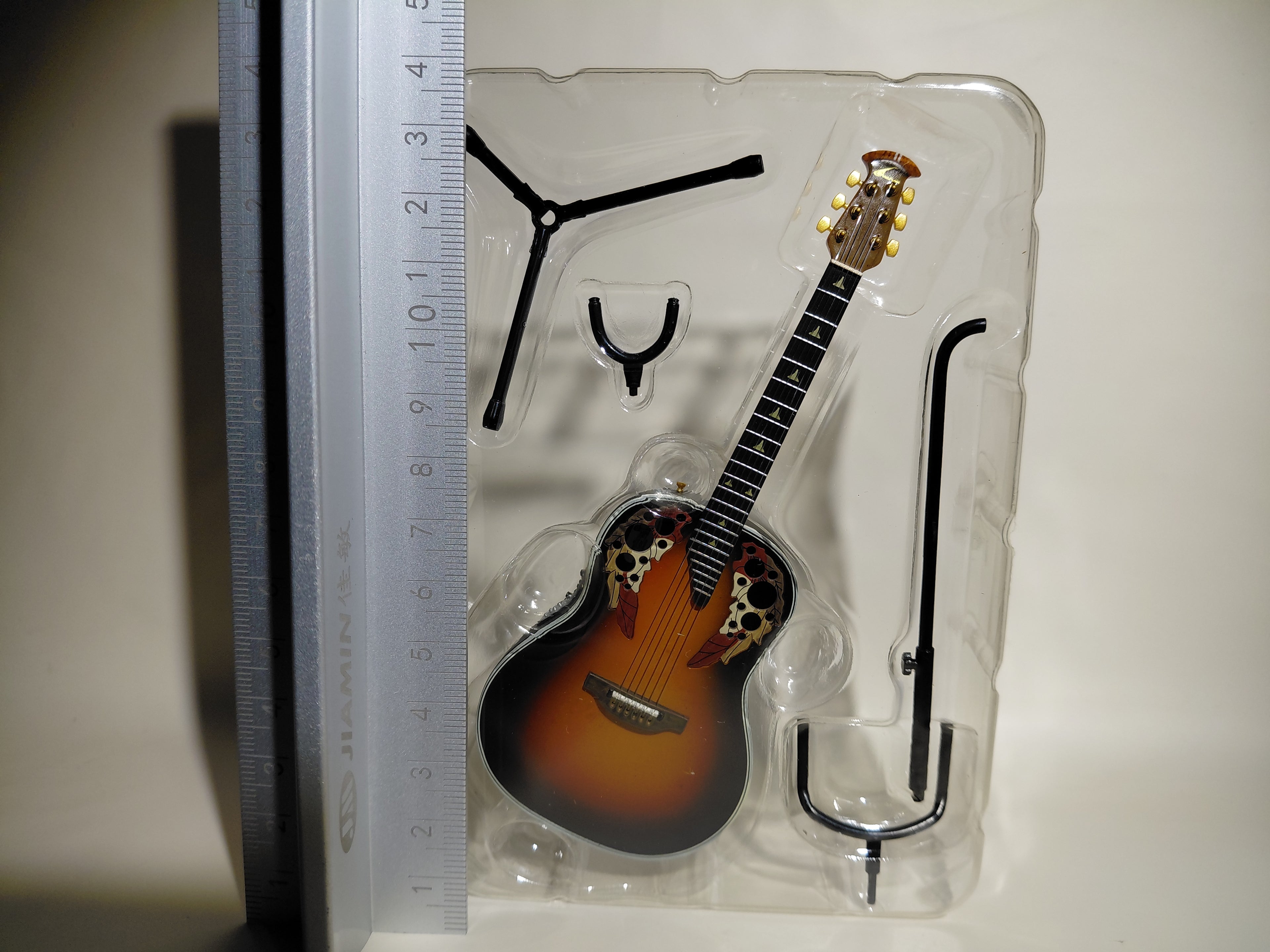 Ovation Guitar Collection - Traditional Elite 1718-1 scale 1/8 Media Factory