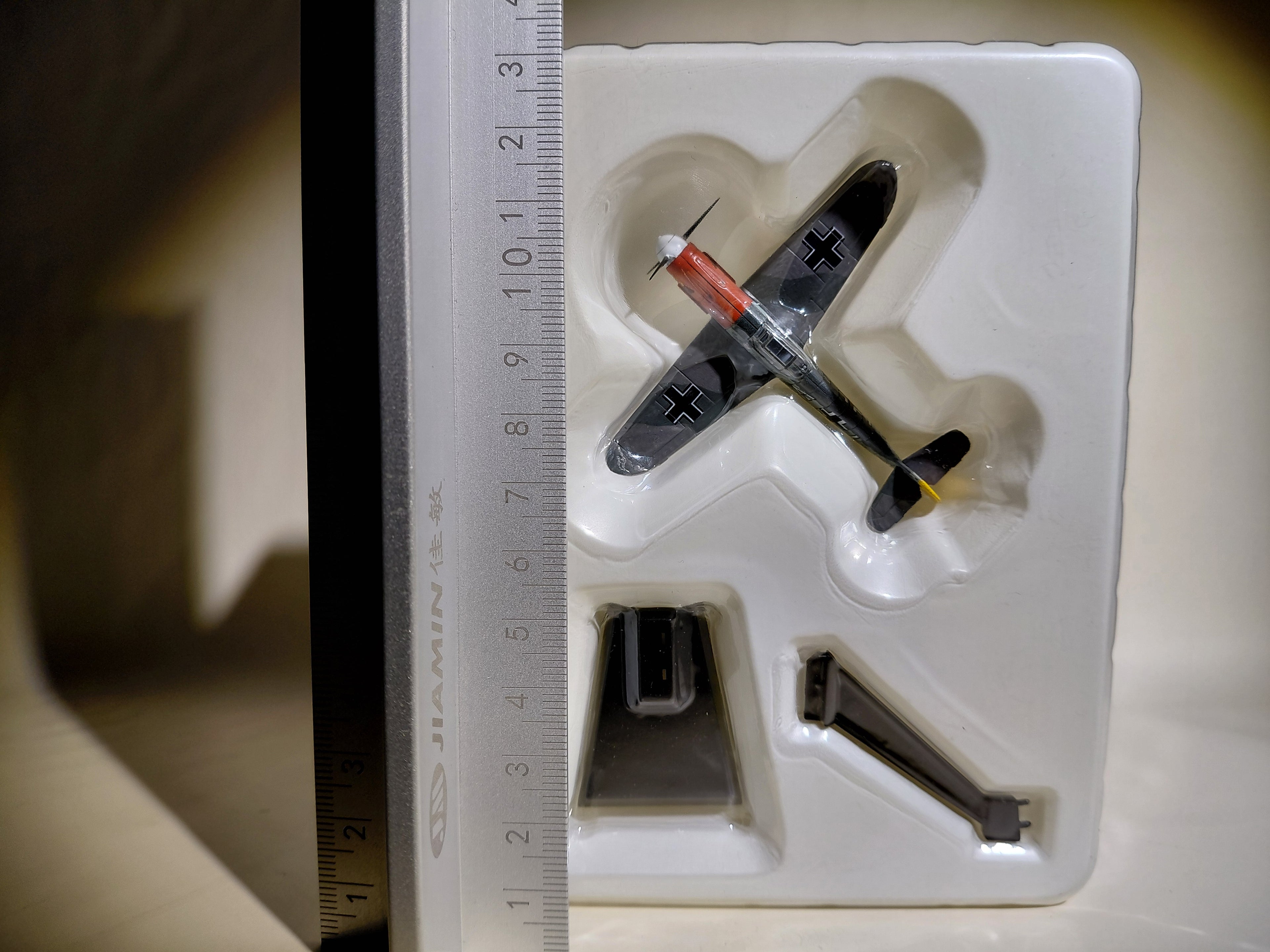 Takara 1/144 World's Masterpiece Aircraft - Messerschmitt Bf109F-2 JG27 TROP Lieutenant Marseille's aircraft