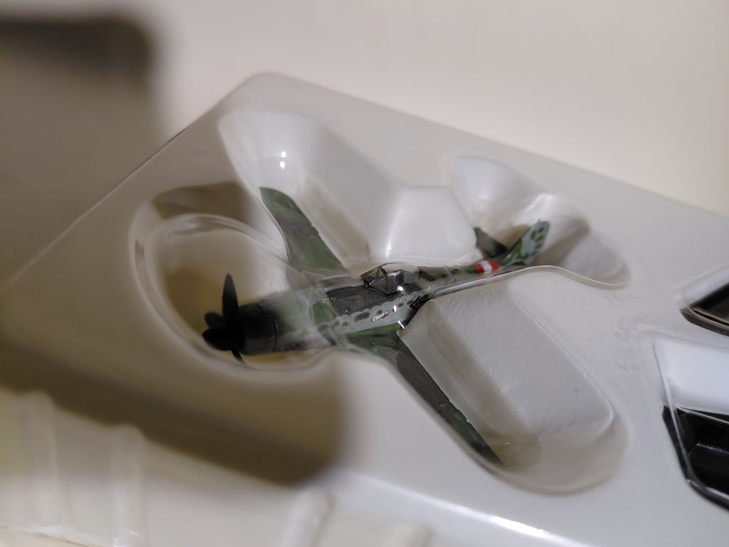 Takara 1/144 World's Masterpiece Aircraft - Fw190D-9 Major Barkhorn