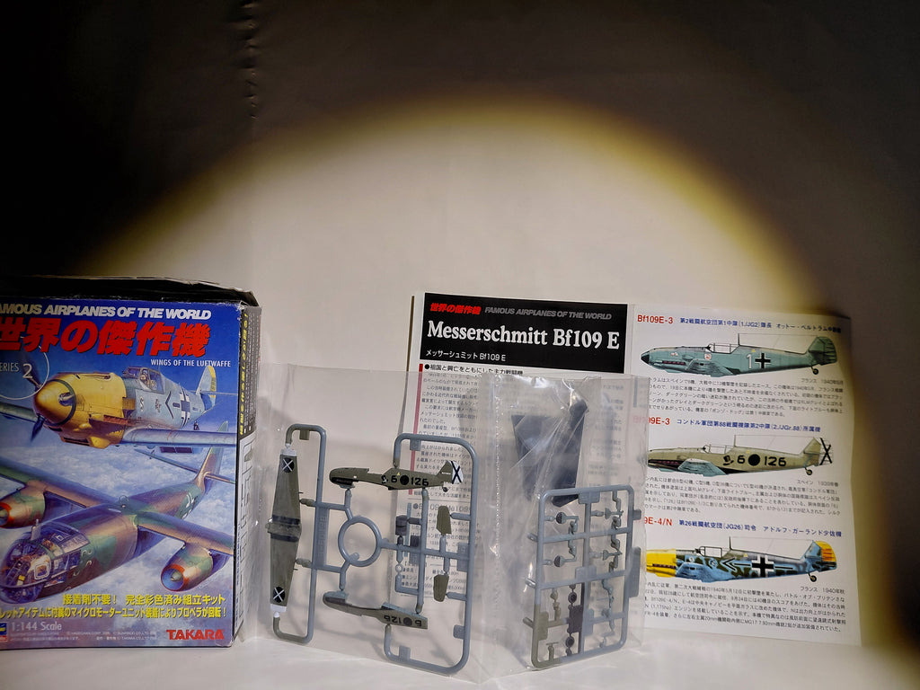 Takara 1/144 World's Masterpiece Aircraft - Bf109E-3 aircraft belonging to the 2nd Squadron (2./JGr.88) of the 88th Fighter Squadron, Condor Legion