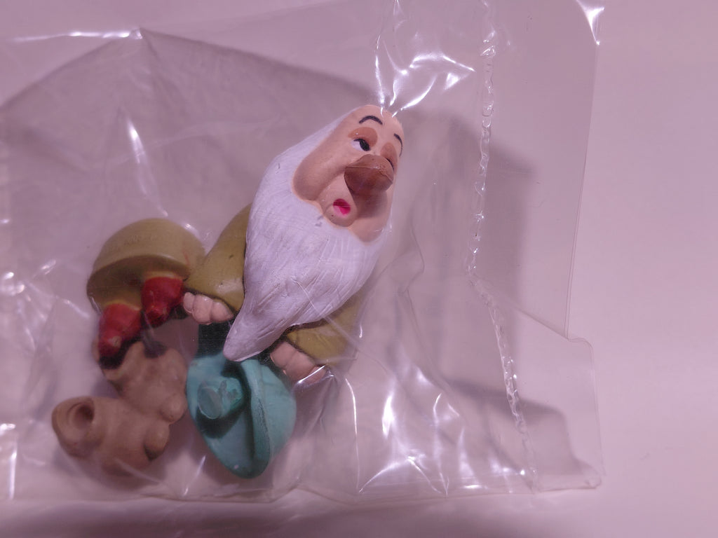 Miniature Disney Choco Party Series 1 Furuta #008 Sleepy