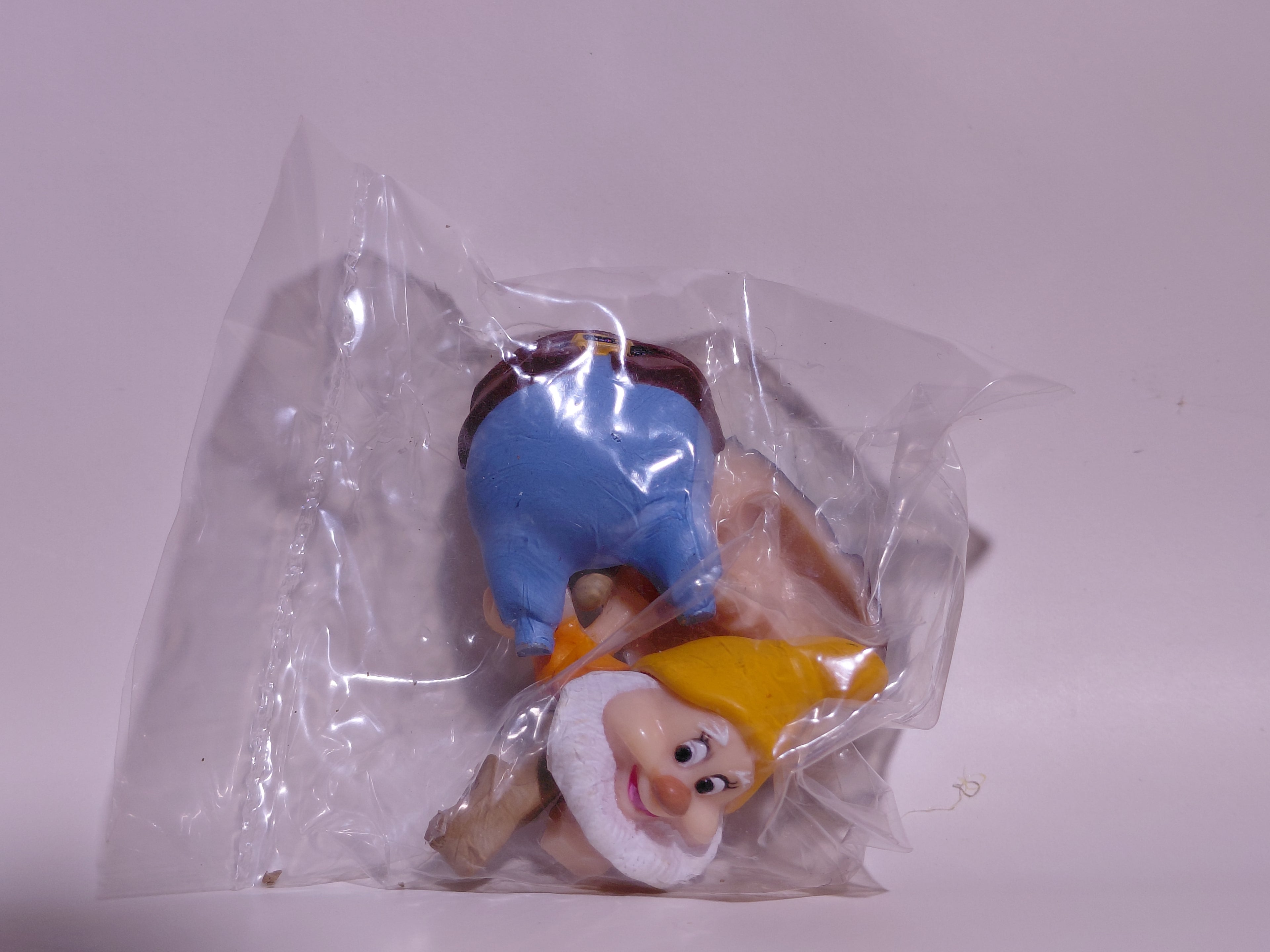 Miniature Disney Choco Party Series 1 Furuta #012 Happy