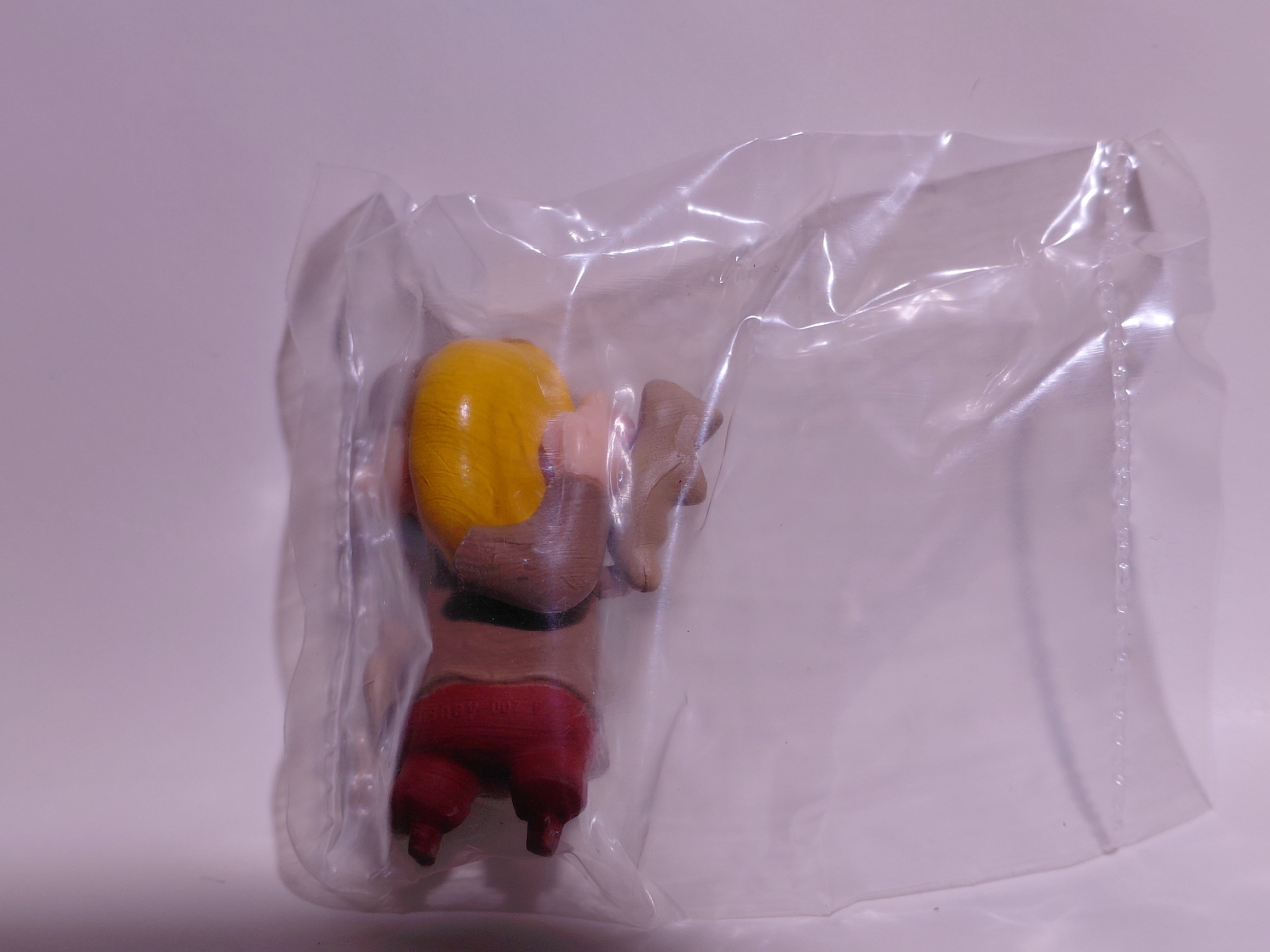 Miniature Disney Choco Party Series 1 Furuta #007 Sneezy (Snow White)