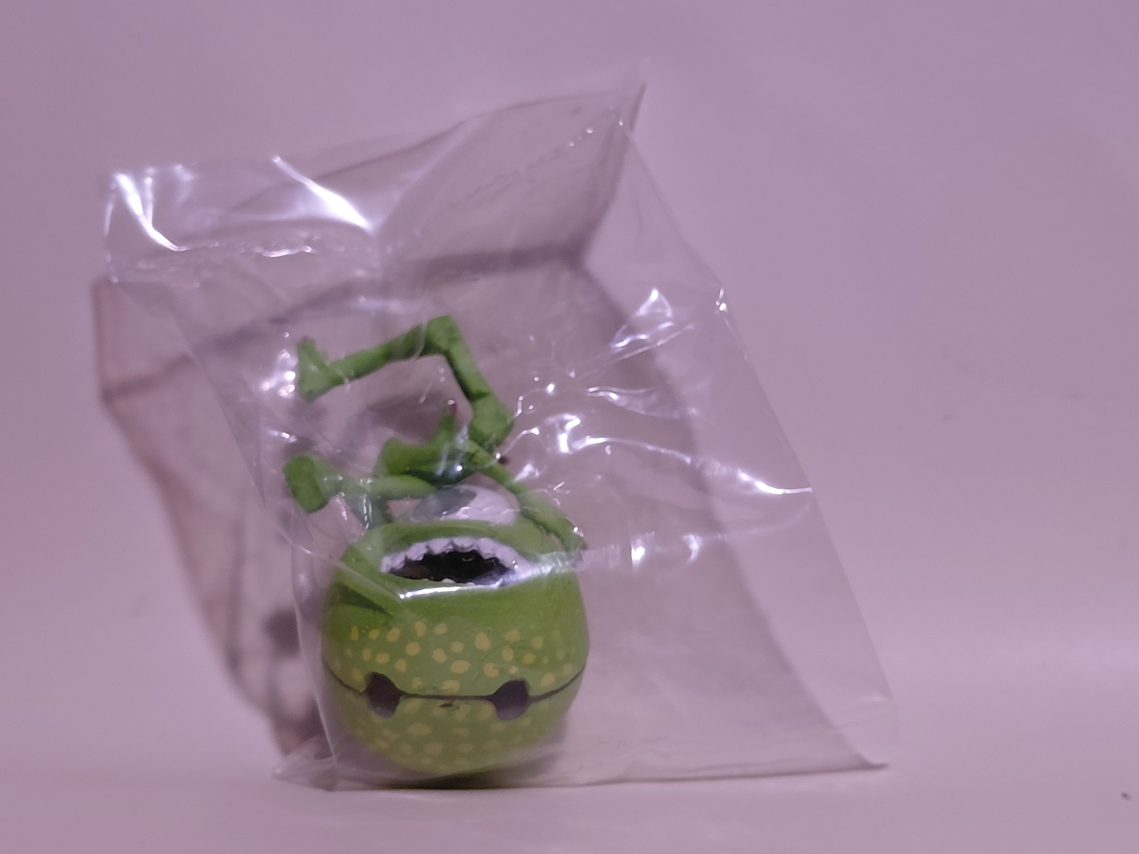 Miniature Disney Choco Party Tomy #069 Disney Pixar- Mike