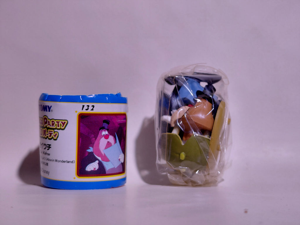 Miniature Disney Choco Party Tomy #132 Walrus "Alice in Wonderland"