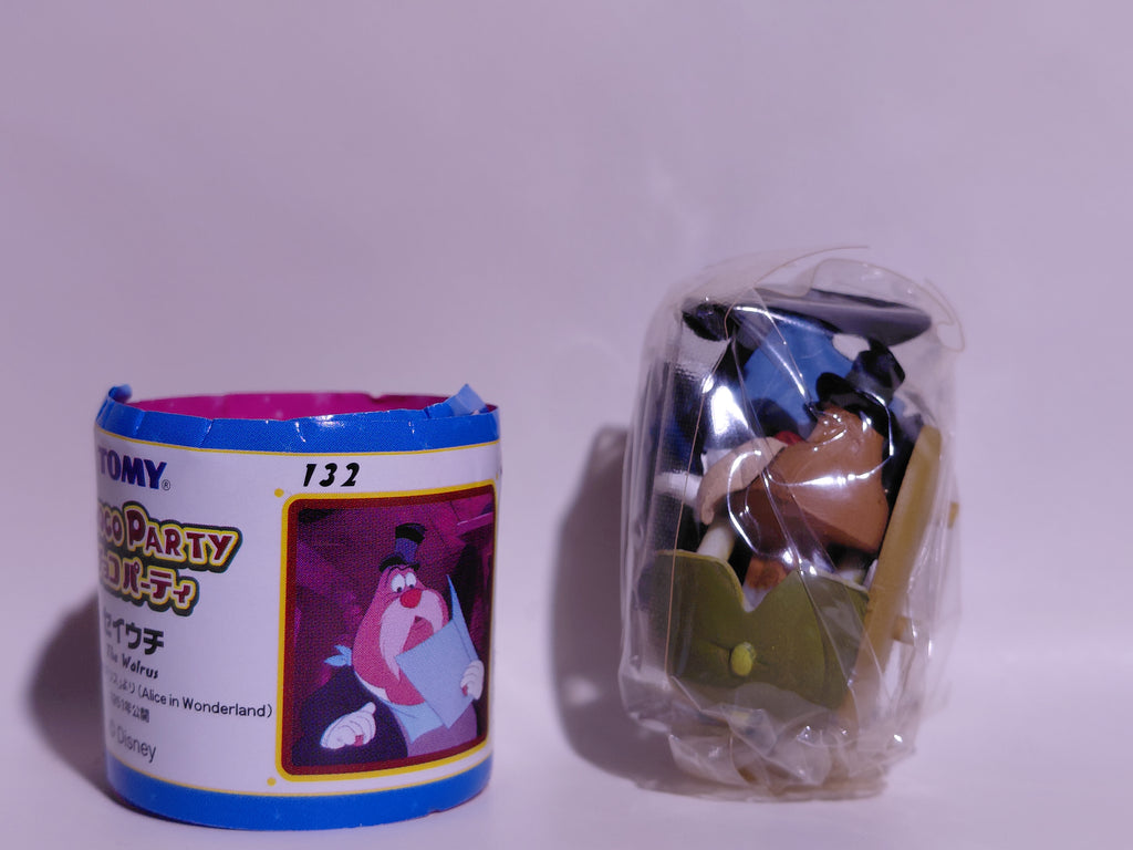 Miniature Disney Choco Party Tomy #132 Walrus "Alice in Wonderland"