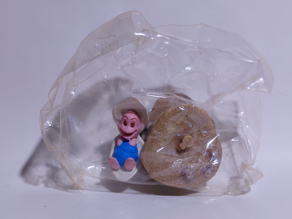 Miniature Disney Choco Party Tomy #133 Baby Oysters