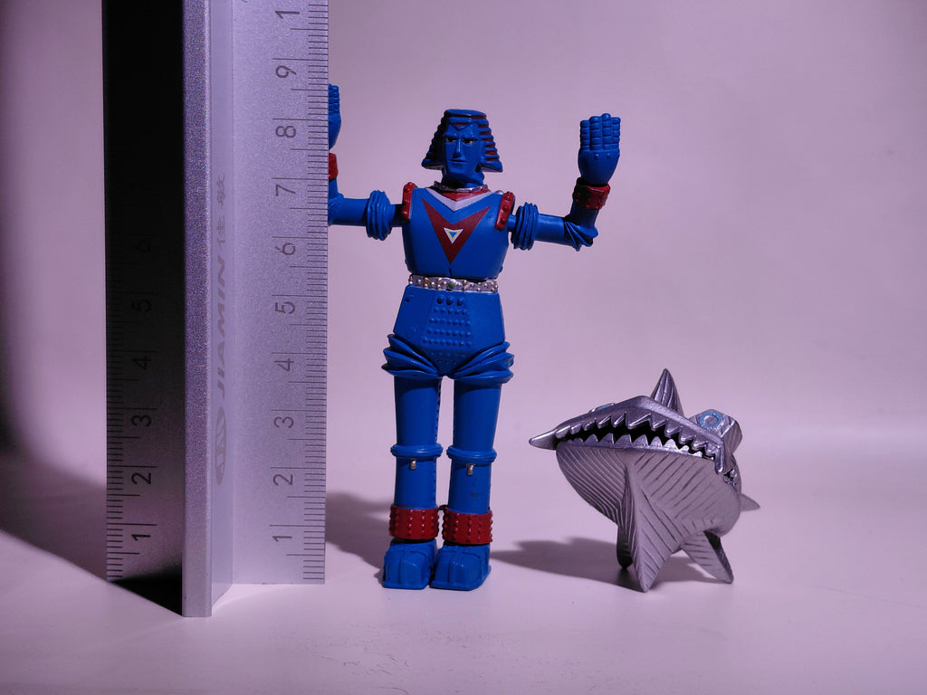 Furuta Johnny Sokko and His Flying Robot Figure Giant Robo Late Color vs Iron JAW