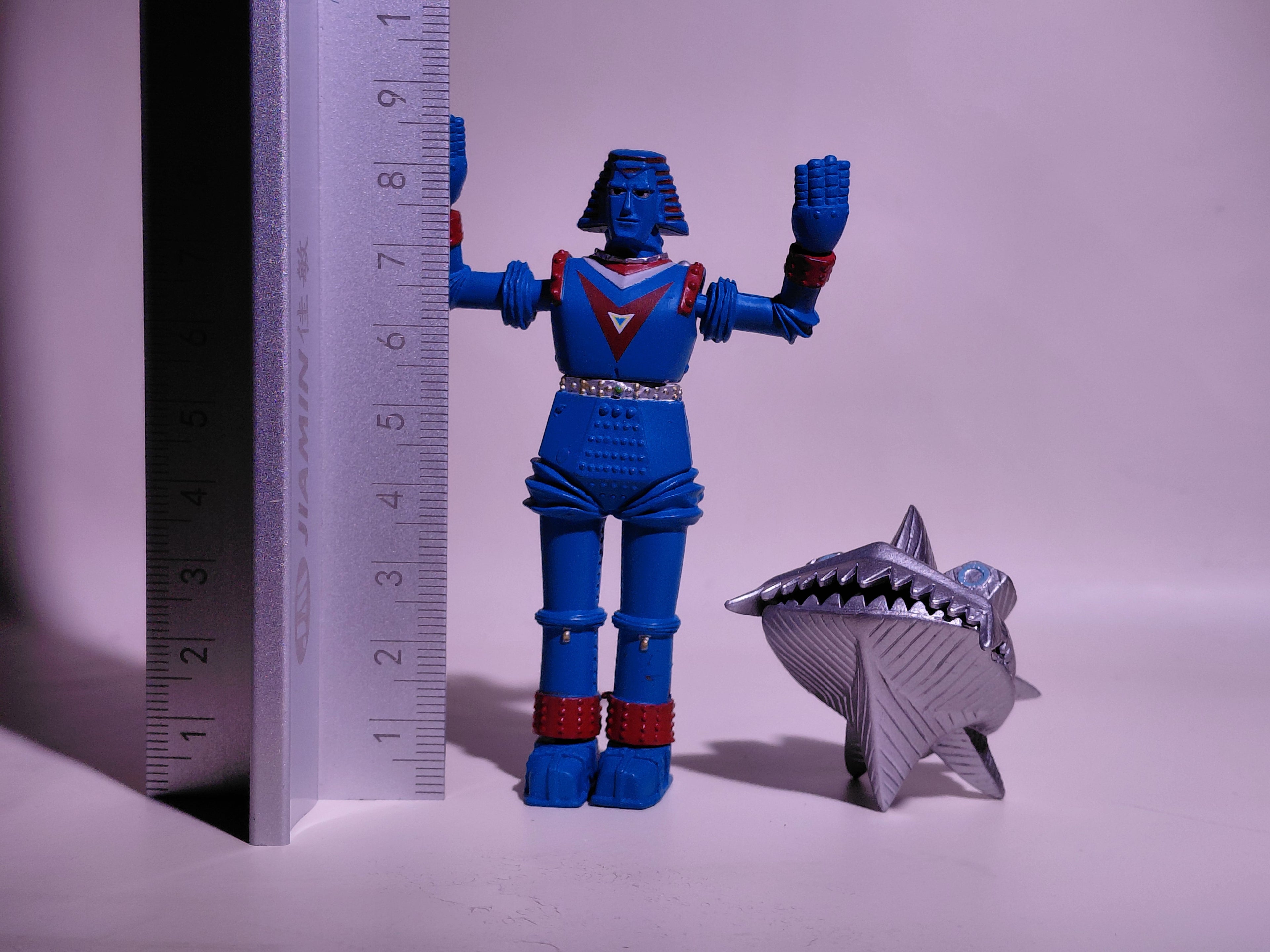 Furuta Johnny Sokko and His Flying Robot Figure Giant Robo Late Color vs Iron JAW