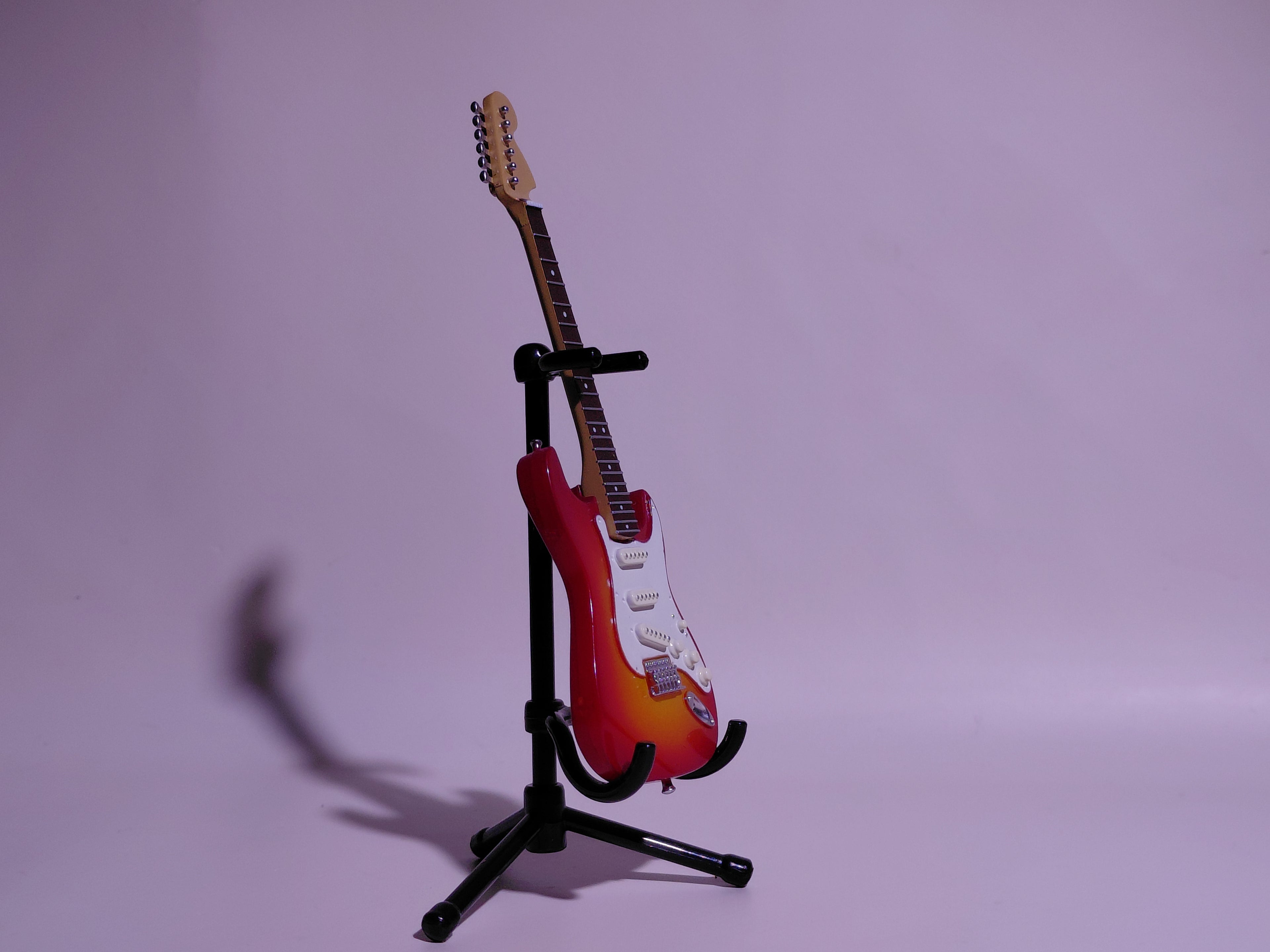 BECK Guitar Collection Hyodo Model (Stratocaster Type B)Figure Includes guitar and stand
