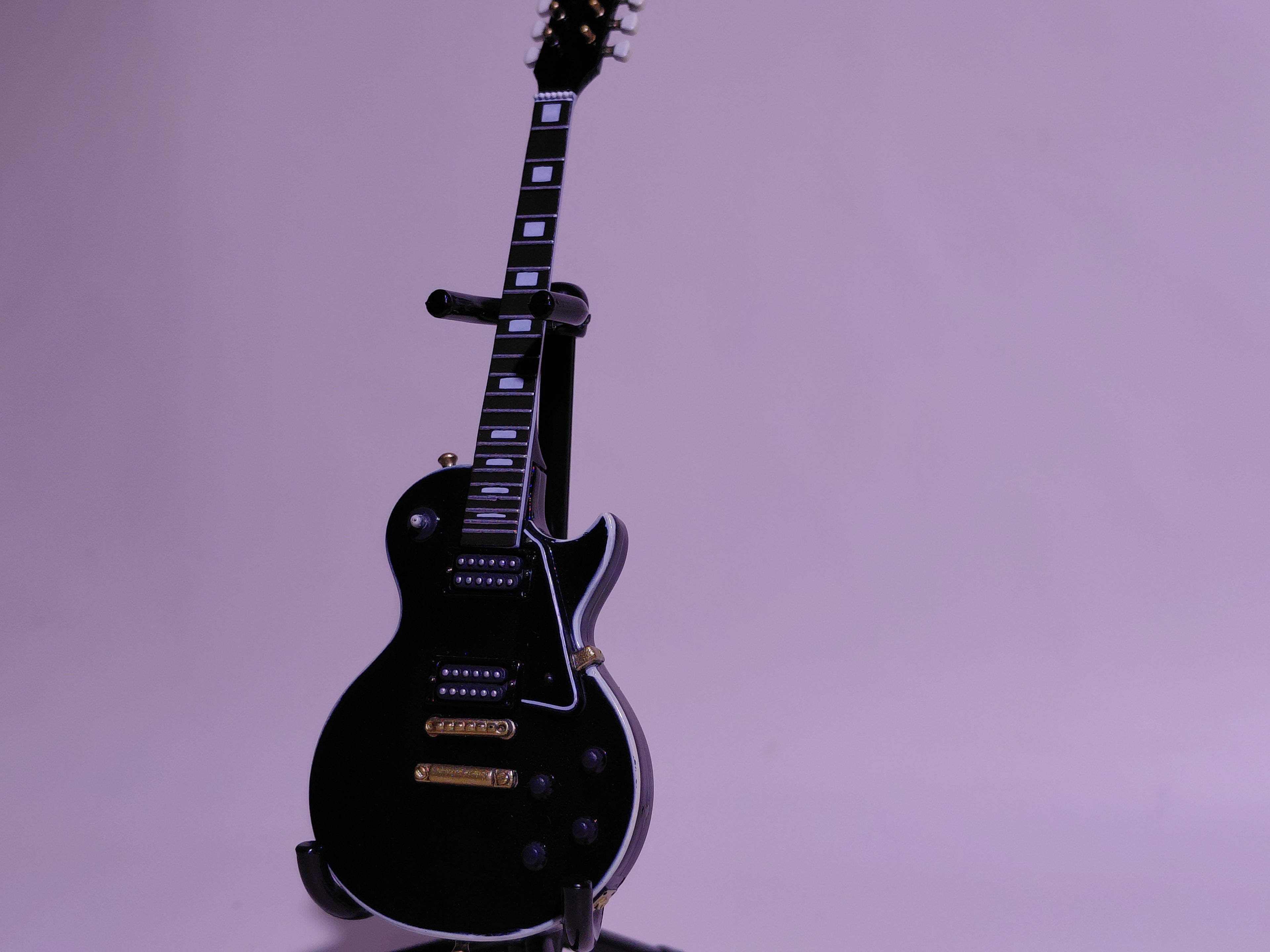BECK Guitar Collection Les Paul Figure Includes guitar and stand