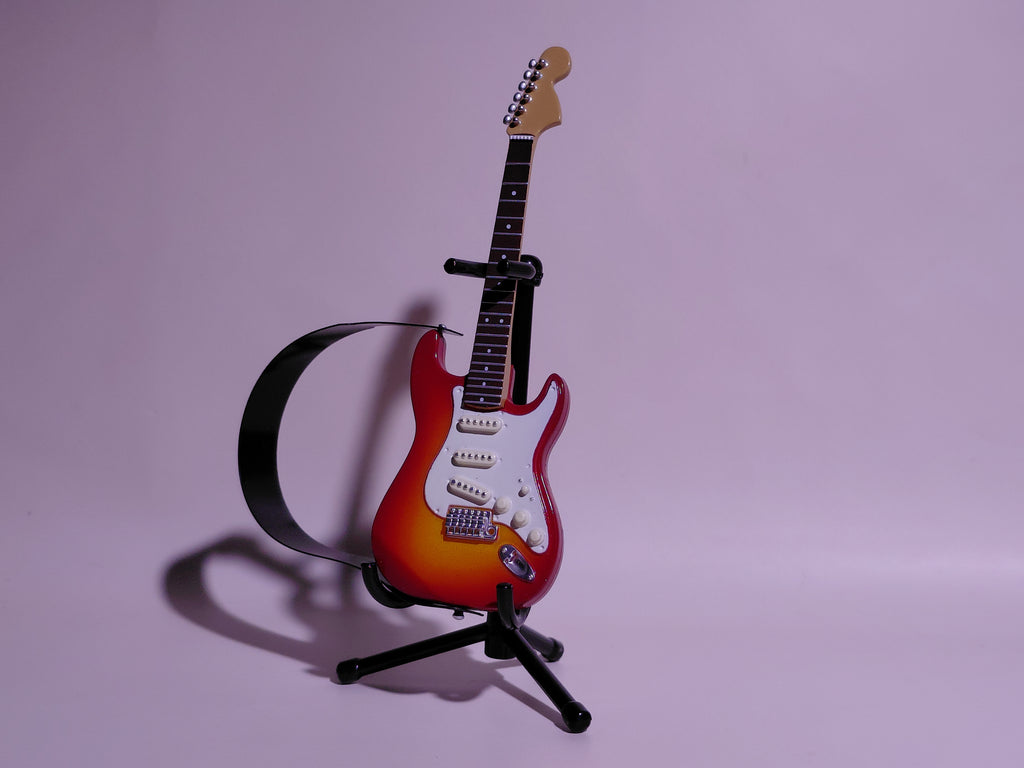 Stratocaster Type B [Hyodo Model] 5th-⑥ ★BECK Guitar Collection - Acoustic Guitar Special - ★Guitar Miniature ★Guitar Figure ★1/12 Scale ★Fender ★Stratocaster