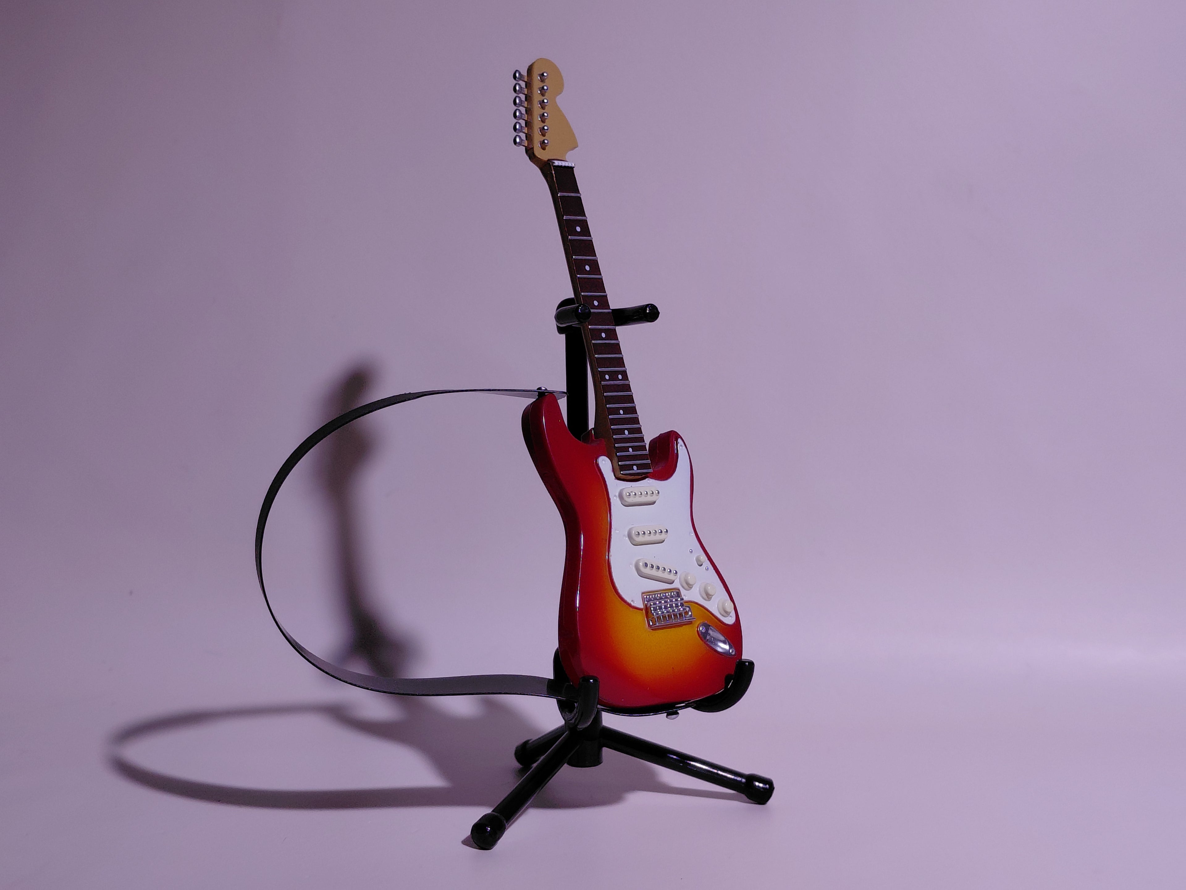 Stratocaster Type B [Hyodo Model] 5th-⑥ ★BECK Guitar Collection - Acoustic Guitar Special - ★Guitar Miniature ★Guitar Figure ★1/12 Scale ★Fender ★Stratocaster