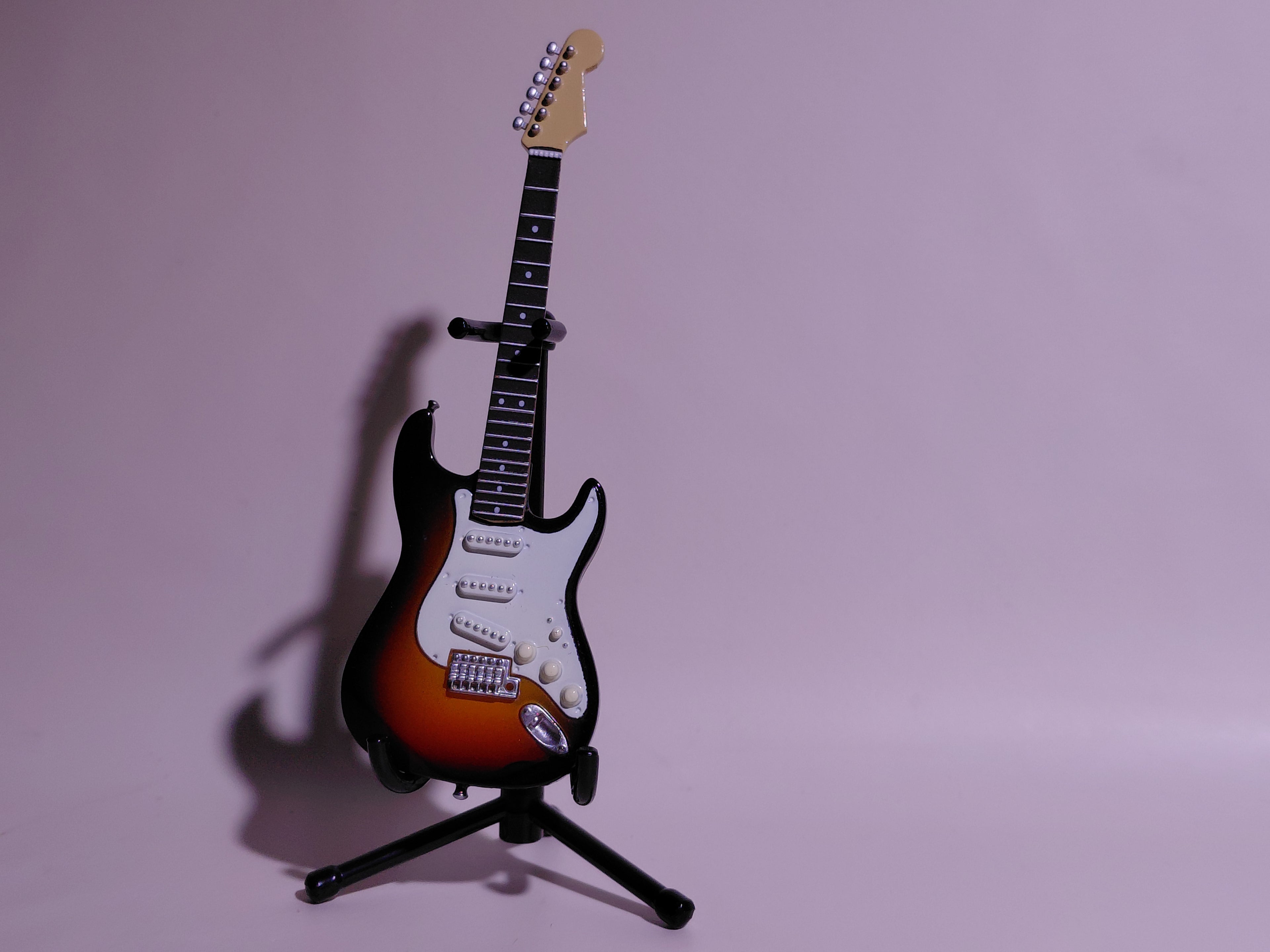 BECK Guitar Collection Jaguar Type 3 Figure Includes guitar and stand