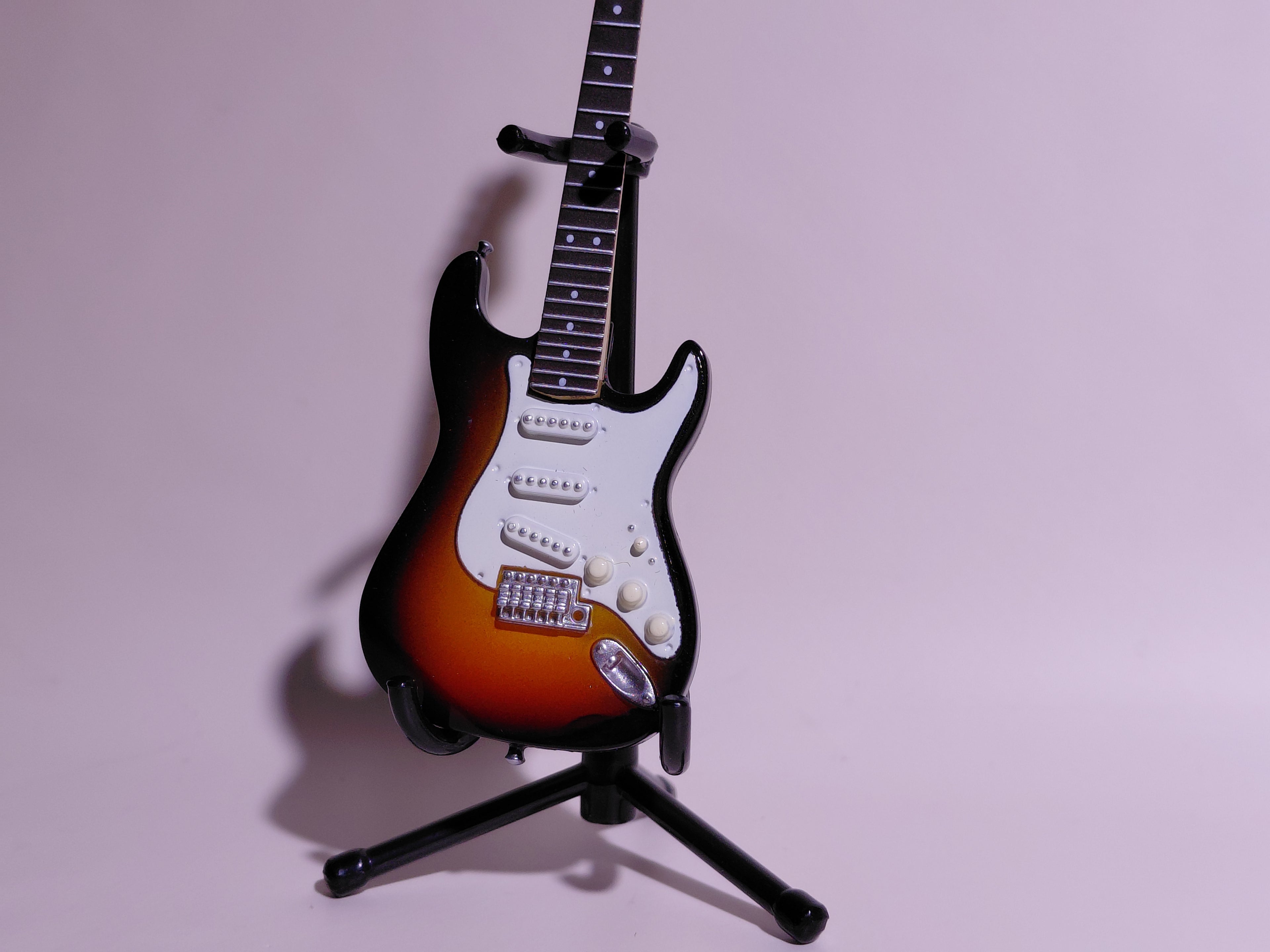 BECK Guitar Collection Jaguar Type 3 Figure Includes guitar and stand