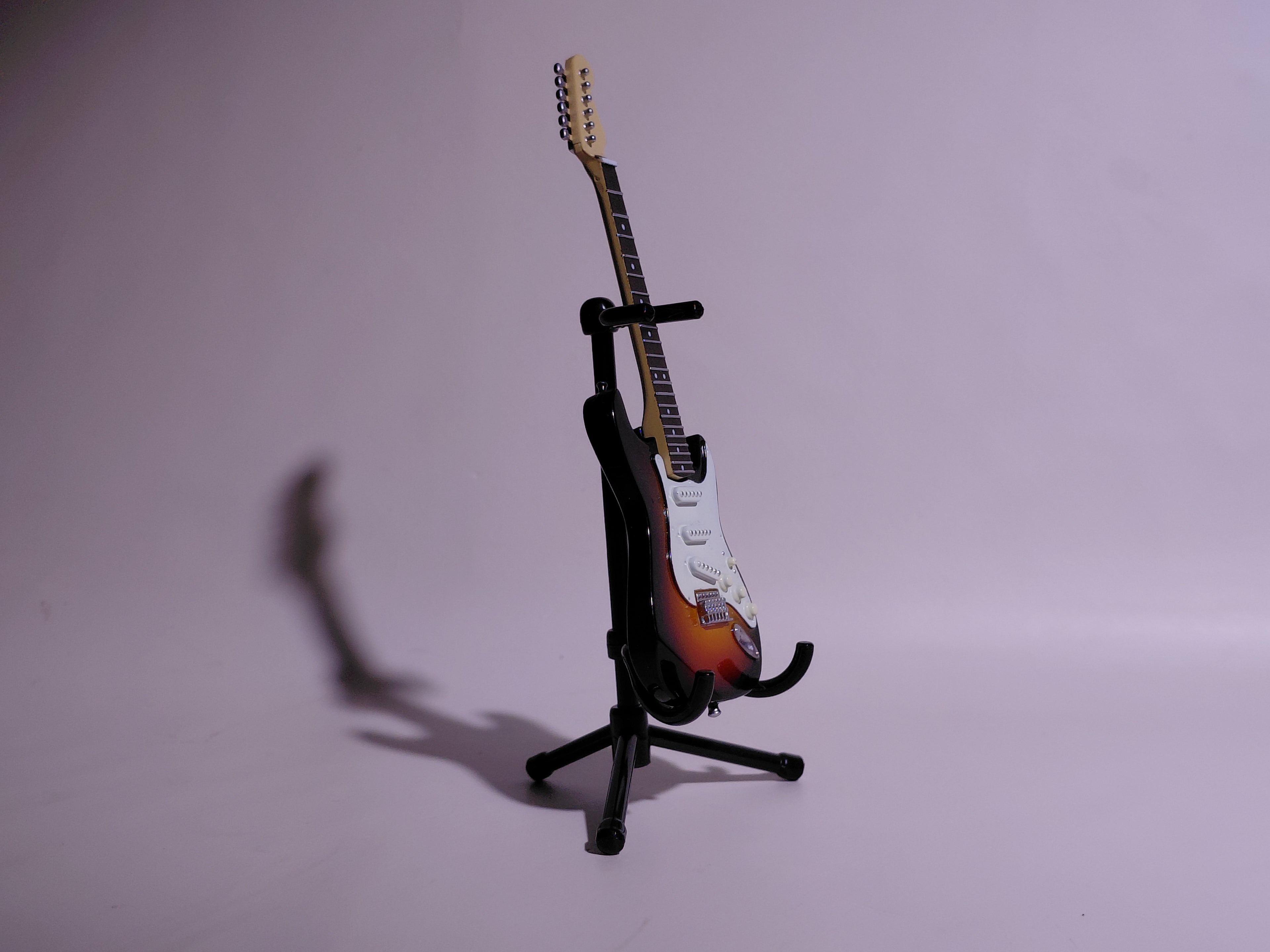 BECK Guitar Collection Jaguar Type 3 Figure Includes guitar and stand