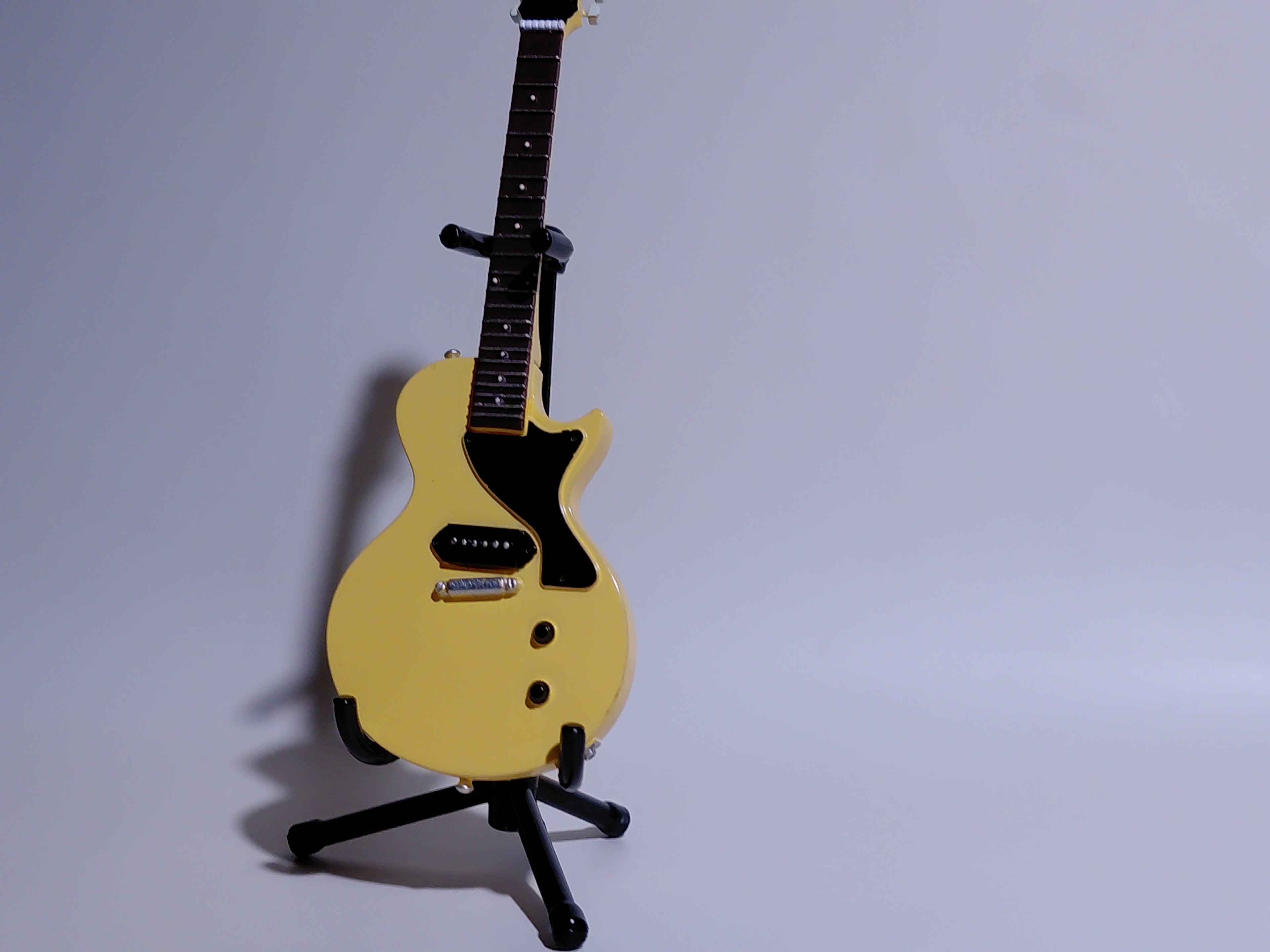 BECK Guitar Collection Electric Guitar, Les Paul Jr. Type, TV Yellow Includes guitar and stand