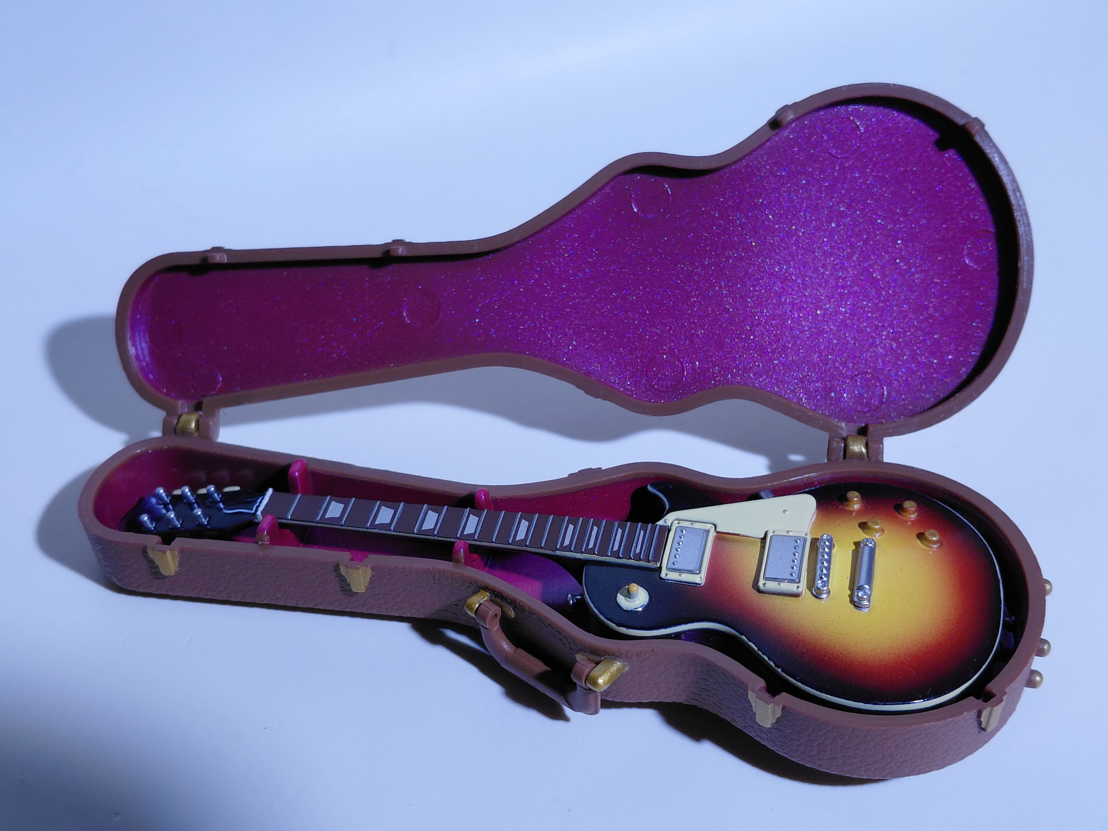 BECK Guitar Collection Ryusuke Model (Les Paul Type) Includes guitar and stand + Case (Sp)