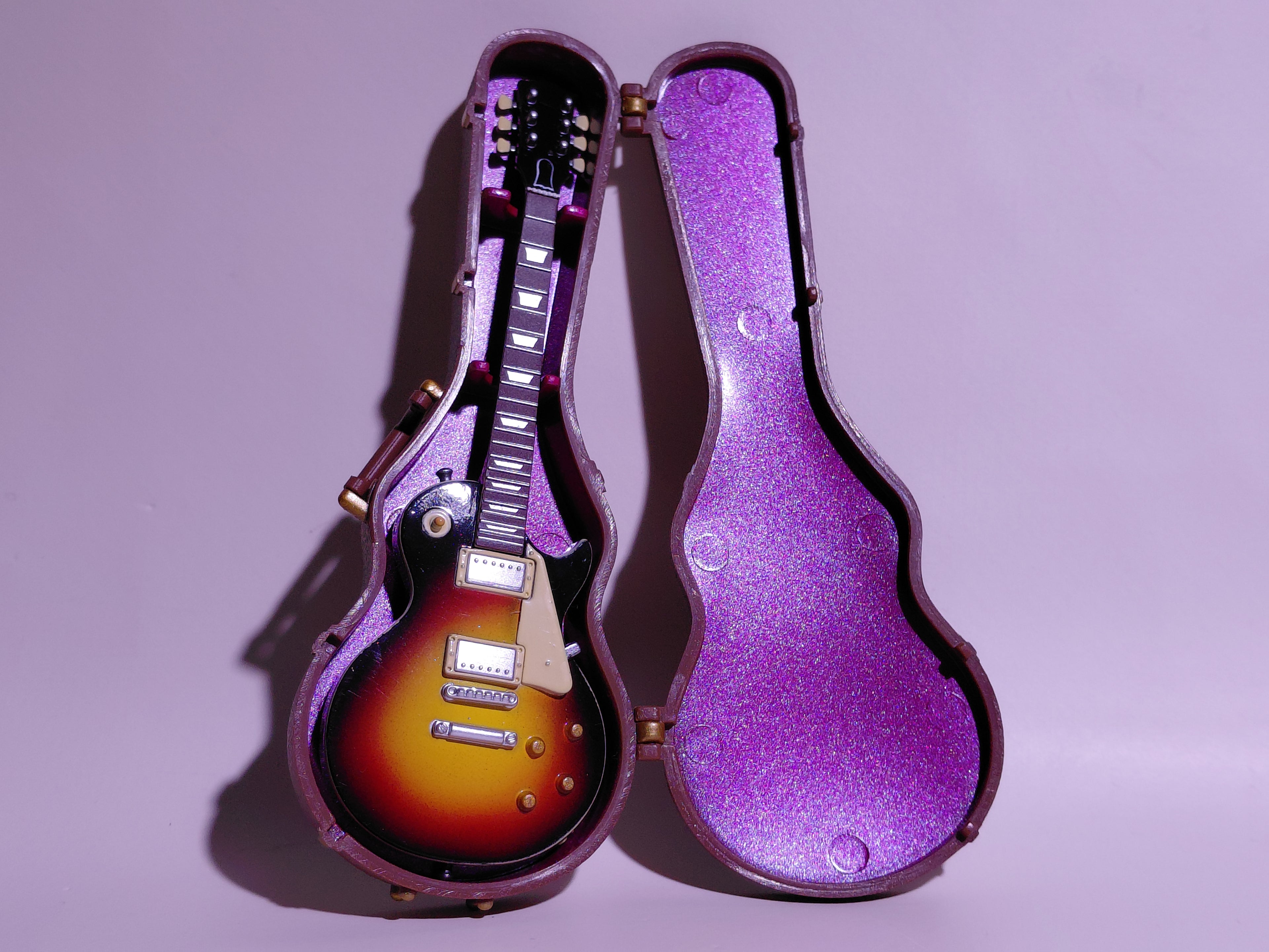 BECK Guitar Collection Ryusuke Model (Les Paul Type) Includes guitar and stand + Case (Sp)