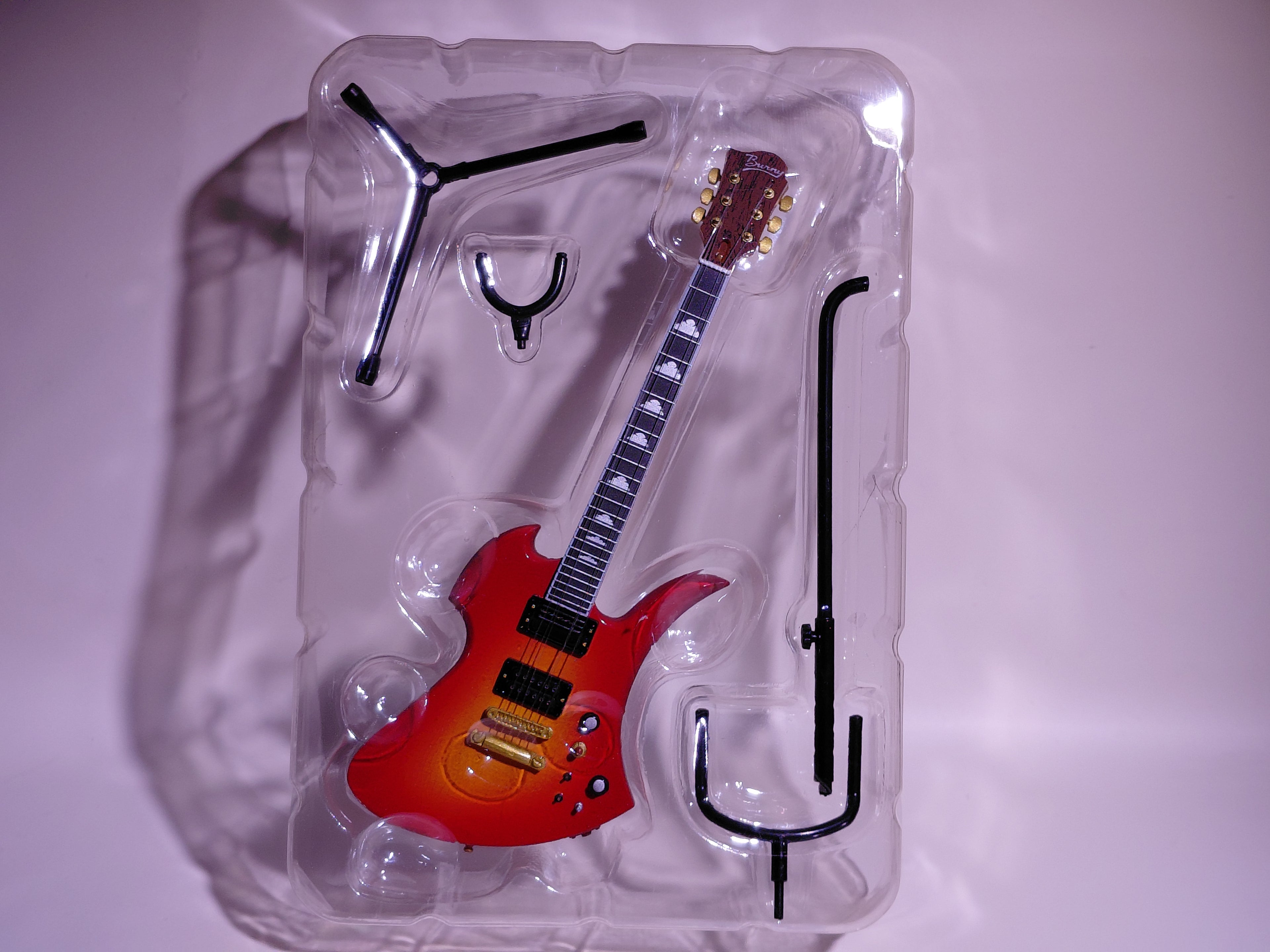Burny MG-CS "Cherry Sunburst" ~hide Guitar Collection~ 1/8 Scale Official Guitar Figure ☆hide Guitar Collection ☆hide Figure FERNANDES