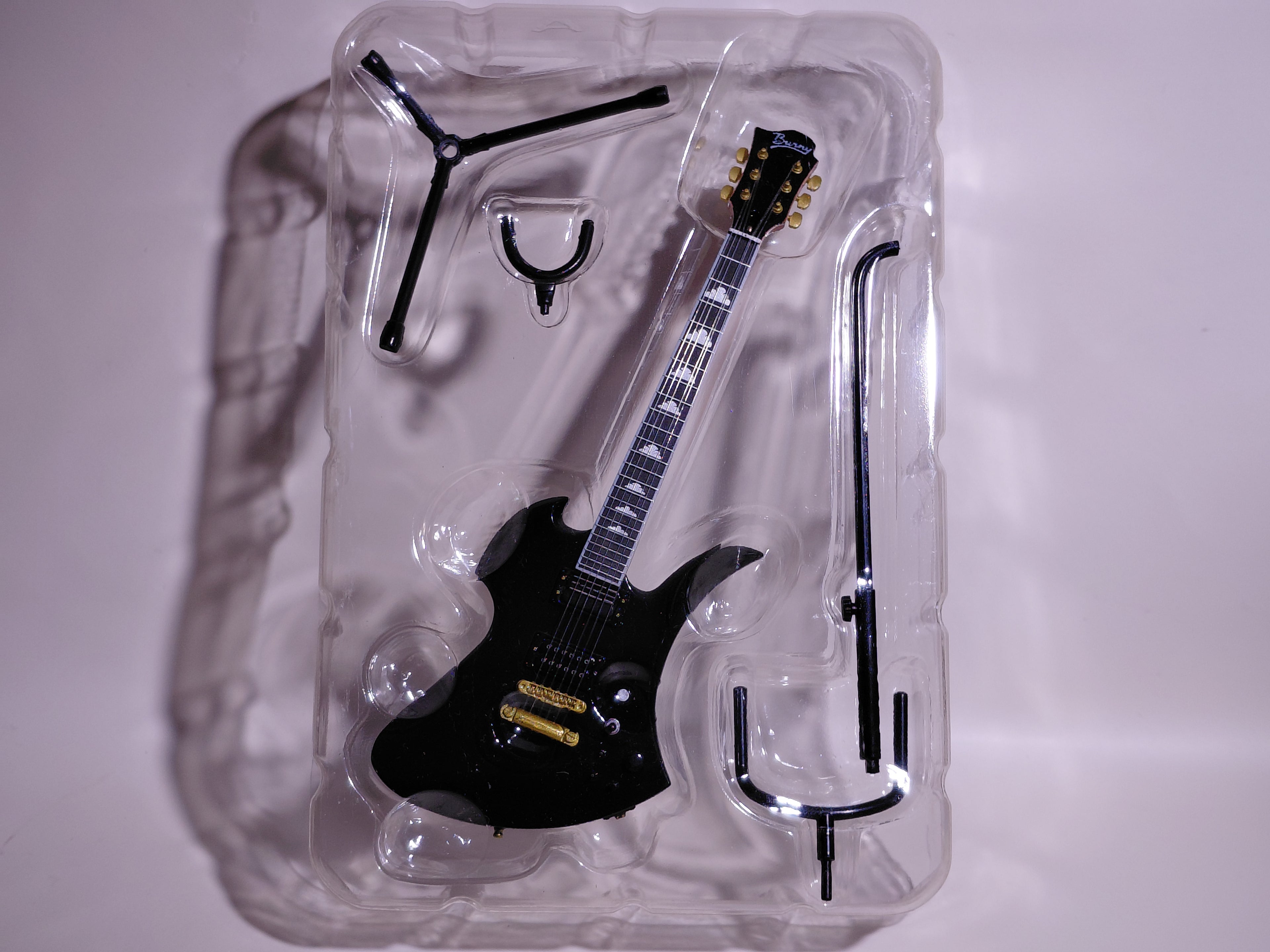 Burny MG-280X ⑦ PROTOTYPE ~hide Guitar Collection~ 1/8 Scale Official Guitar Figure ☆hide Guitar Collection ☆hide Figure FERNANDES