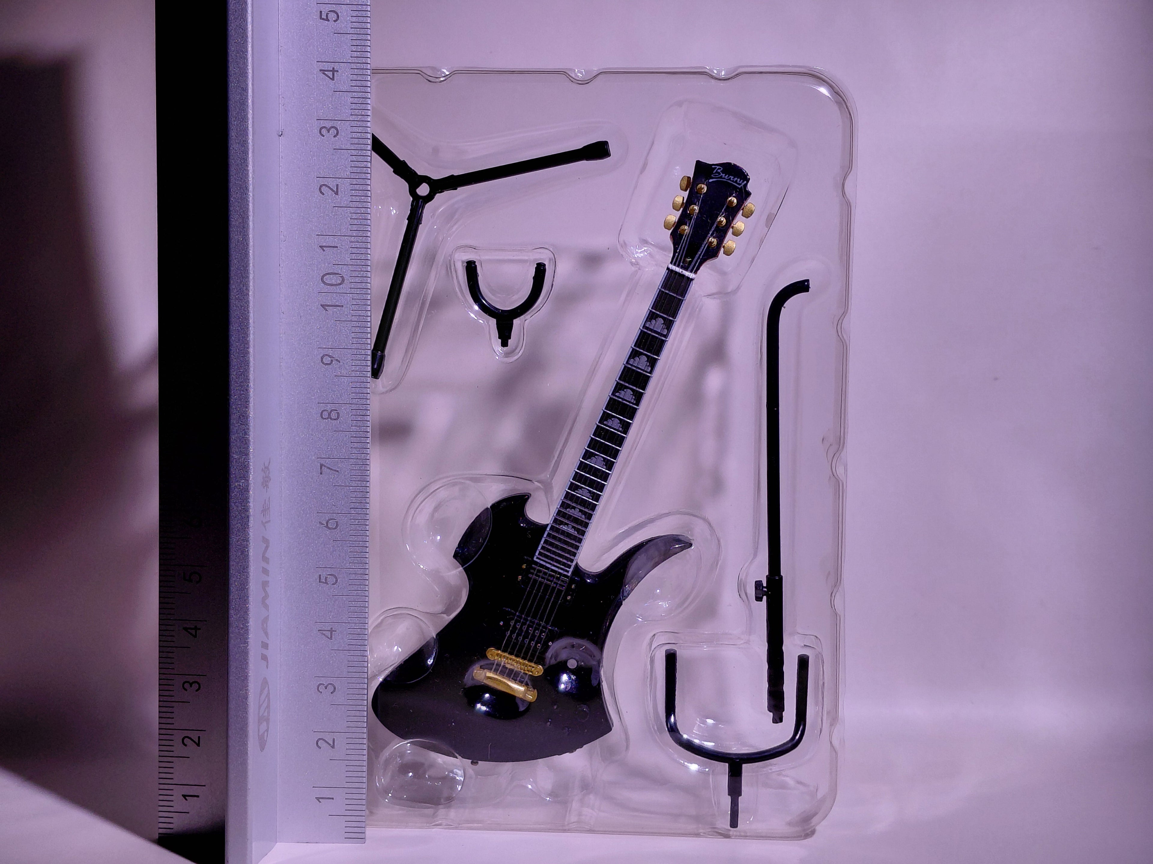 Burny MG-280X ⑦ PROTOTYPE ~hide Guitar Collection~ 1/8 Scale Official Guitar Figure ☆hide Guitar Collection ☆hide Figure FERNANDES
