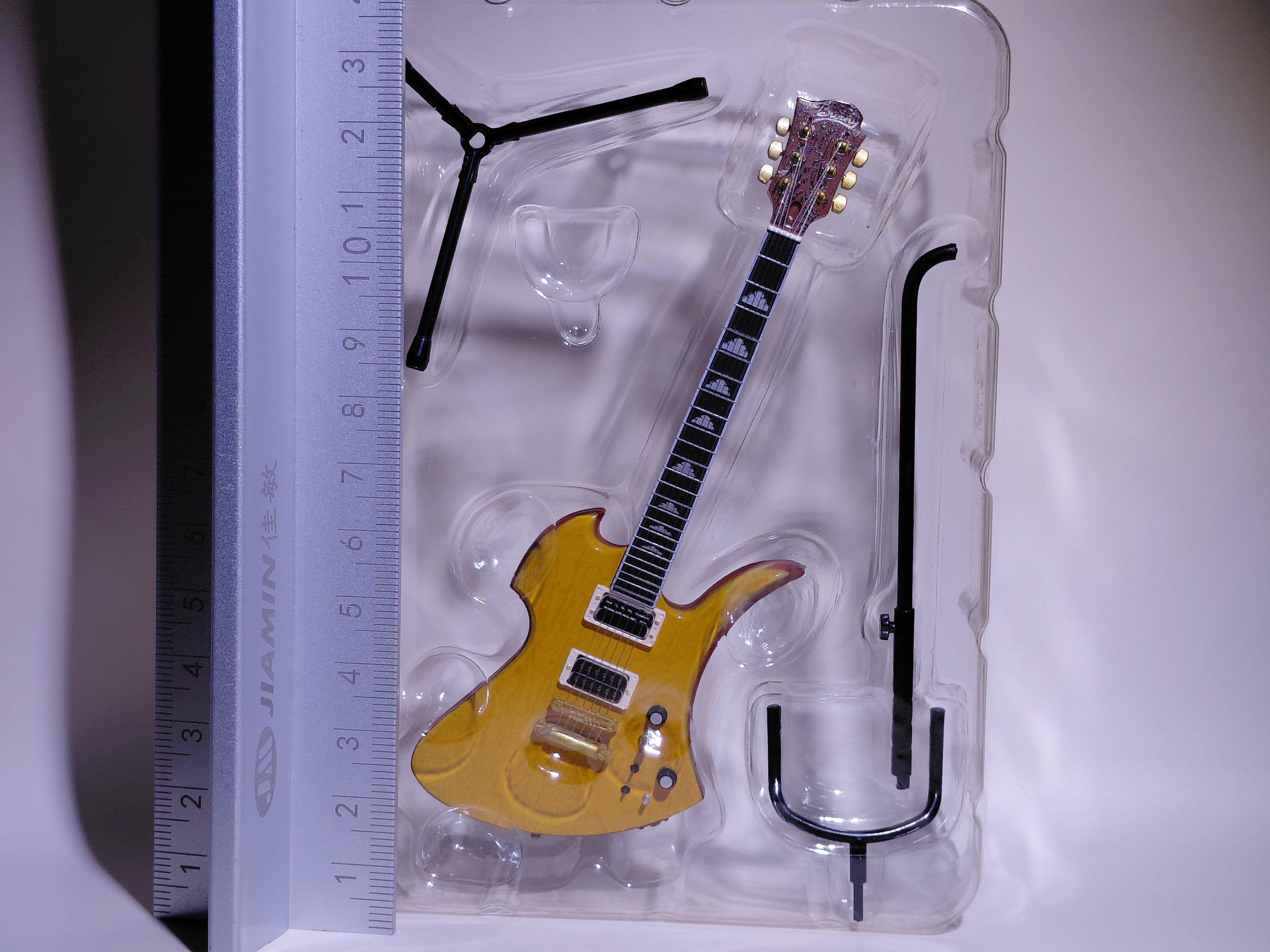 Burny MG-LD Lemon Drop ~hide Guitar Collection~ 1/8 Scale Official Guitar Figure ☆hide Guitar Collection ☆hide Figure FERNANDES