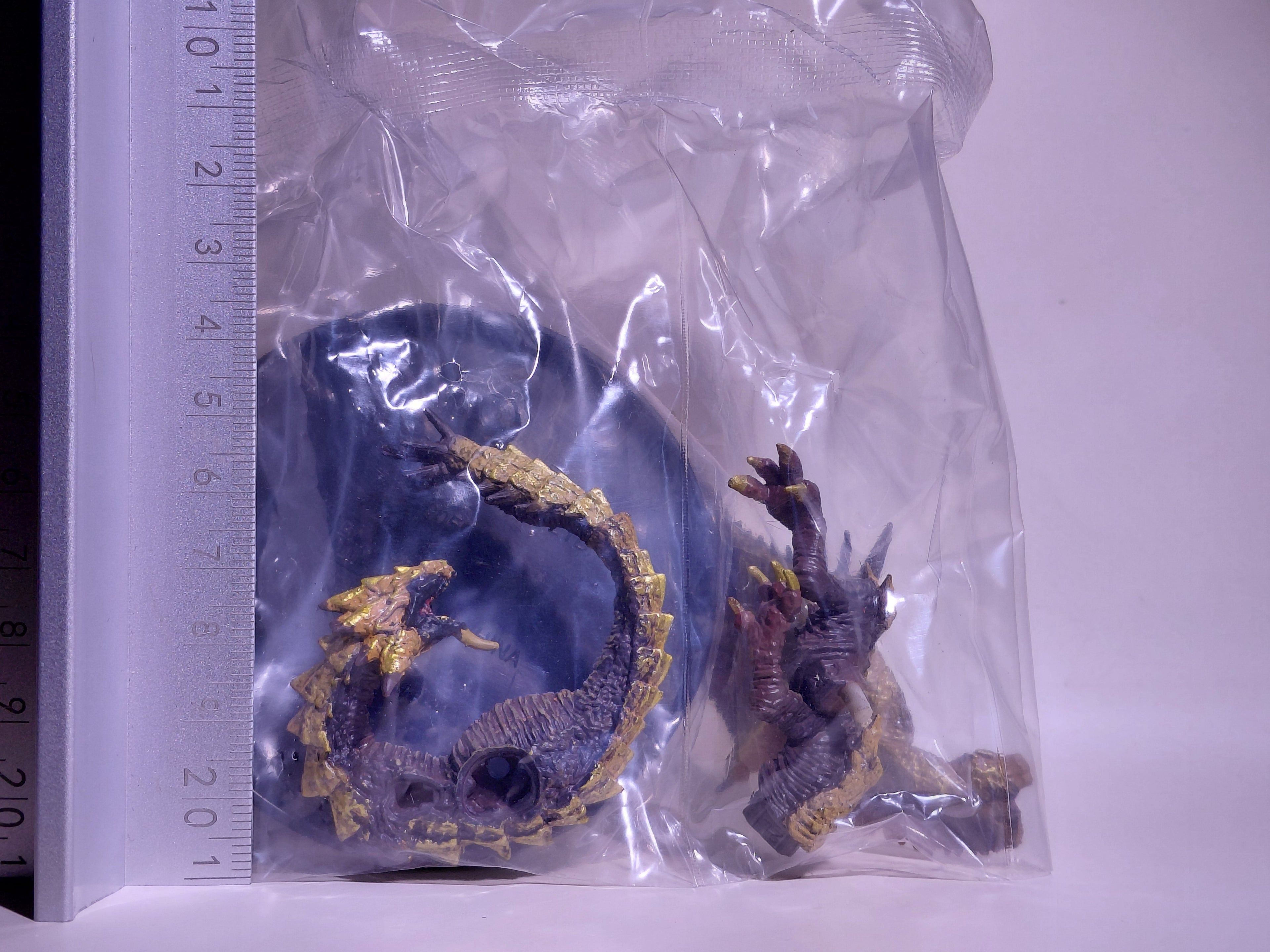 CAPCOM Bandai 2009 Monster Hunter #03 2G portable Painted Figure Rathian w/Box Sealed in bag