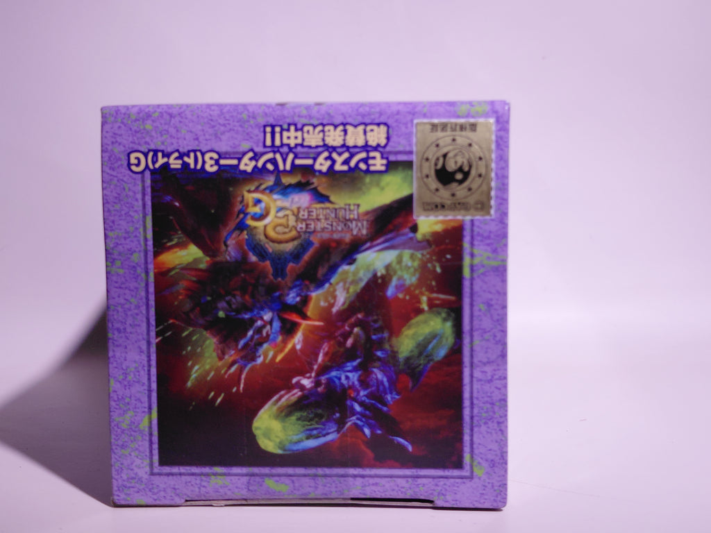 Banpresto Monster Hunter 3G Collection Figure 3: Reus Rathalos Armor  (new in box)