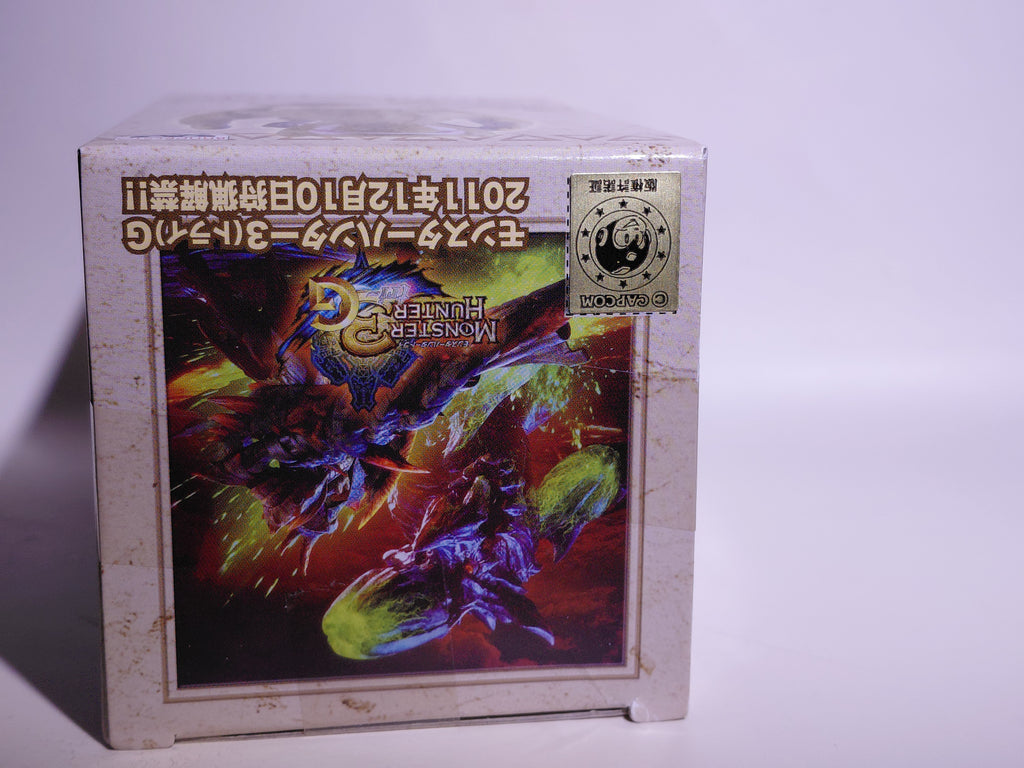 Banpresto Monster Hunter 3G Collection Figure 1: Gigginox  (new in box)