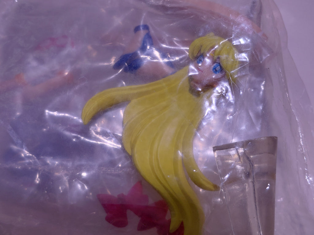 Usagi Tsukino School Uniform HGIF Sailor Moon (2003 Original)