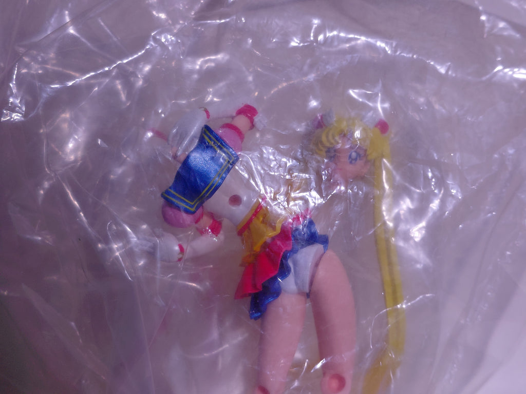 HGIF Sailor Moon World 5 Eternal Sailor Moon Figure (2003 Original)