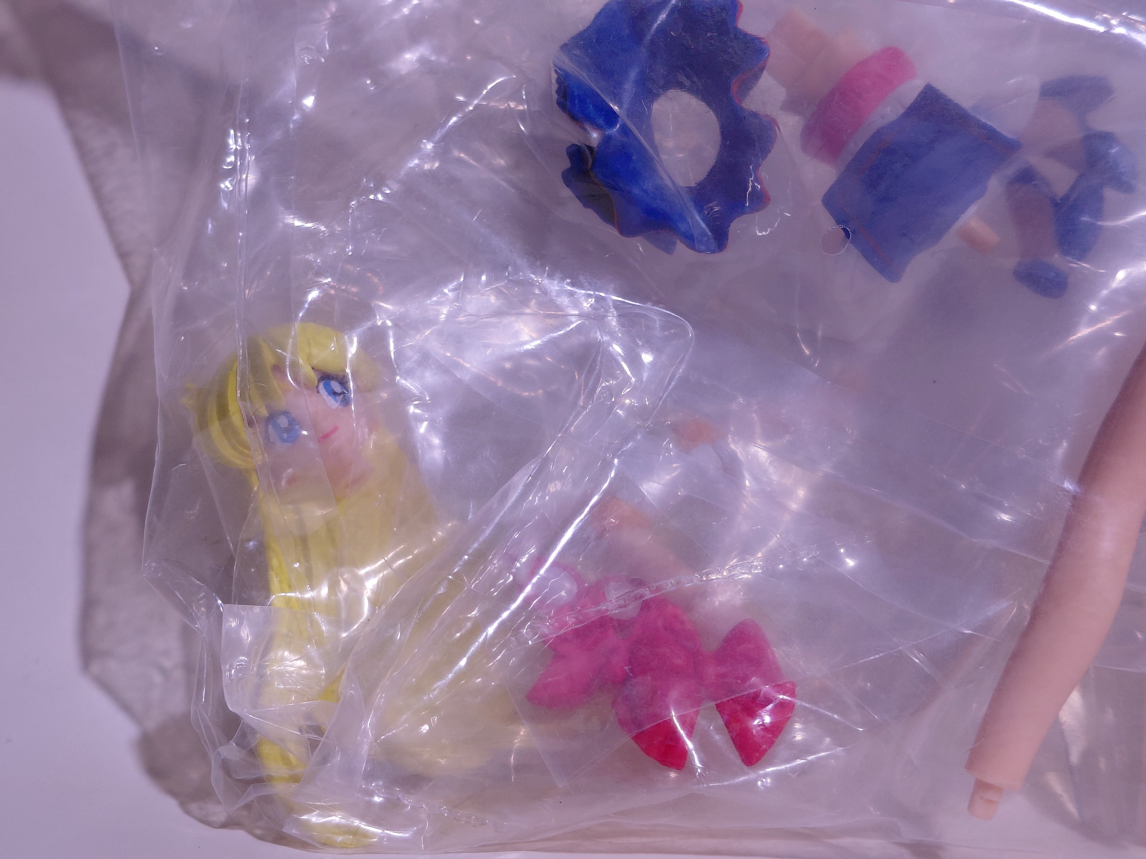 HGIF Gashapon Mini Figure Sailor Moon World 3 - Sailor V Unopened(2003 Original)