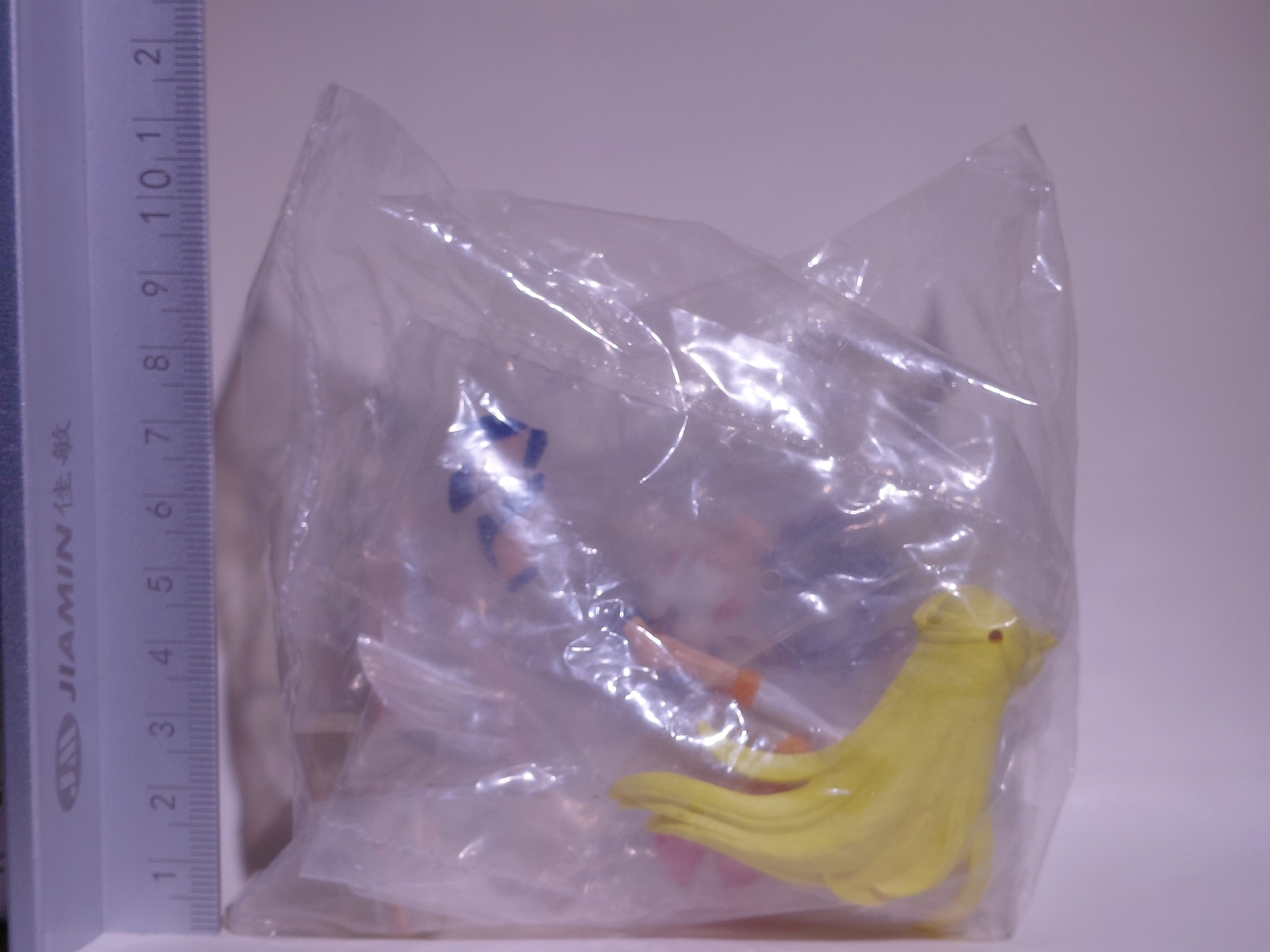 HGIF Gashapon Mini Figure Sailor Moon World 3 - Sailor V Unopened(2003 Original)