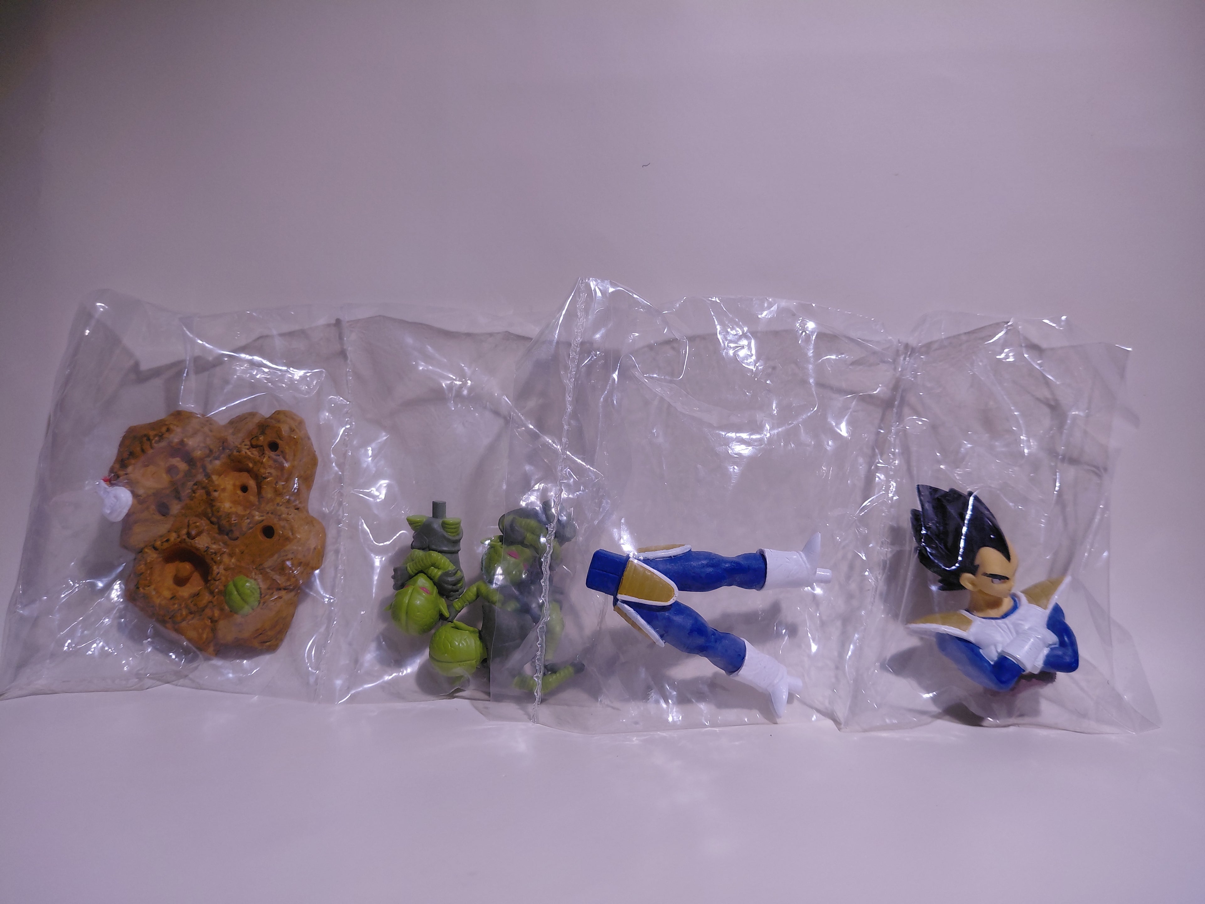 Gashapon HG Series Dragon Ball Z Imagination Figure 4 Bandai