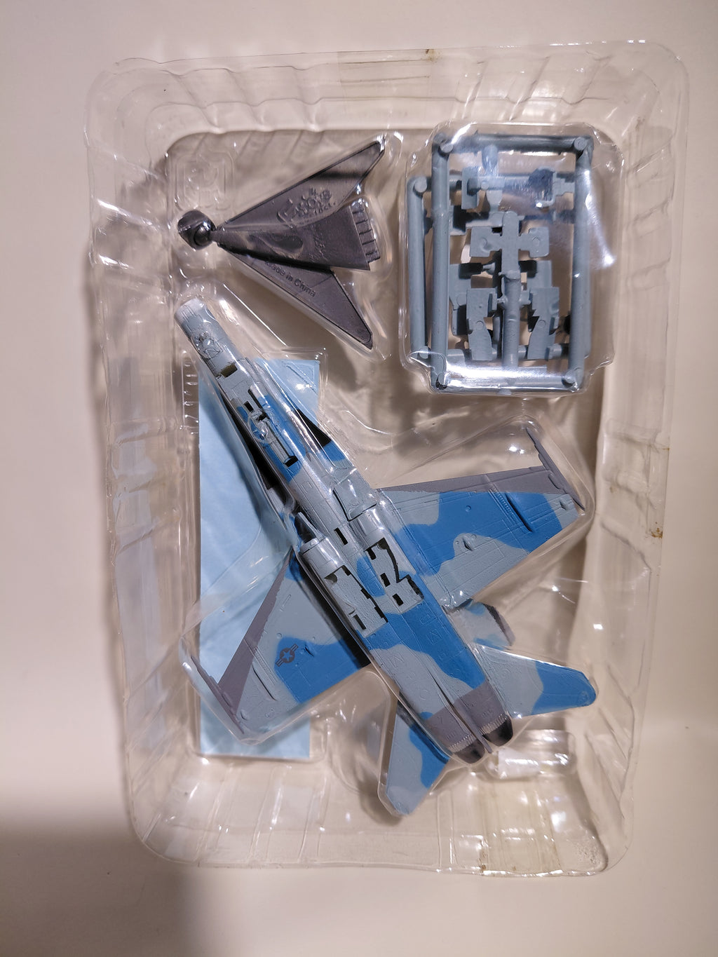 1/144 F-Toys Acroteam 2 #1S F/A-18 HORNET US NAVY "Aggressor"Adversary Squadron