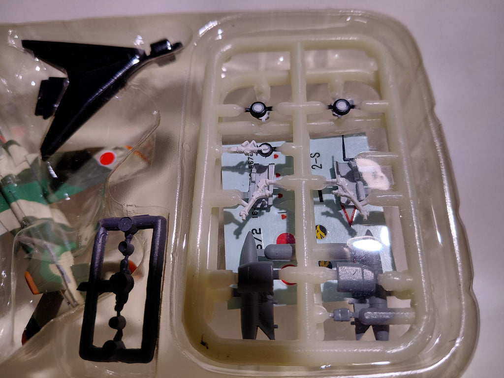 Secret itemF-toys JASDF vol.3 T-4 #2S 306th Tactical Fighter Squadron (Komatsu Air Base)