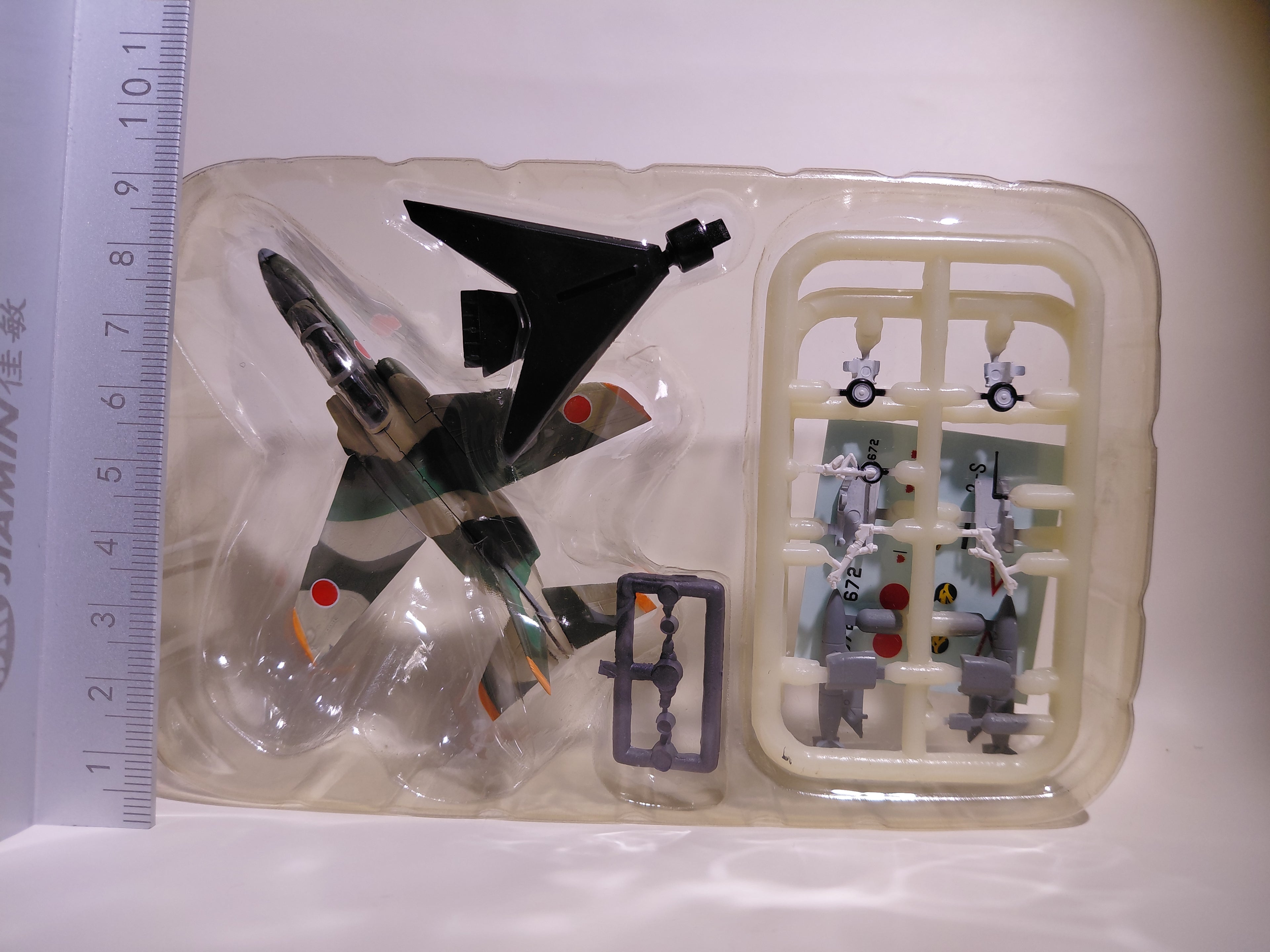 Secret itemF-toys JASDF vol.3 T-4 #2S 306th Tactical Fighter Squadron (Komatsu Air Base)