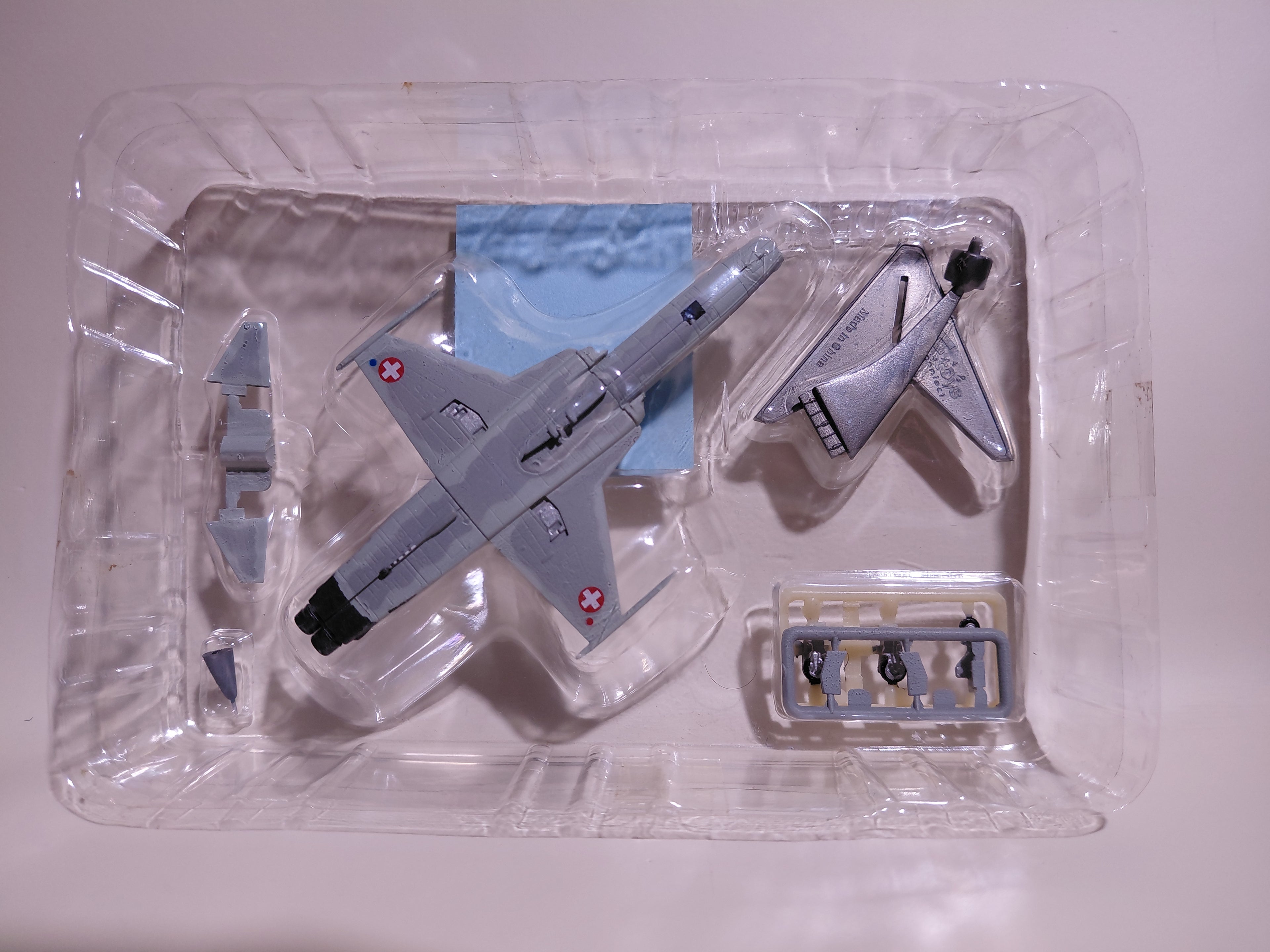 1/144 F-Toys Acroteam Collection 2 #2B Northrop F-5E Tiger II Swiss Air Force