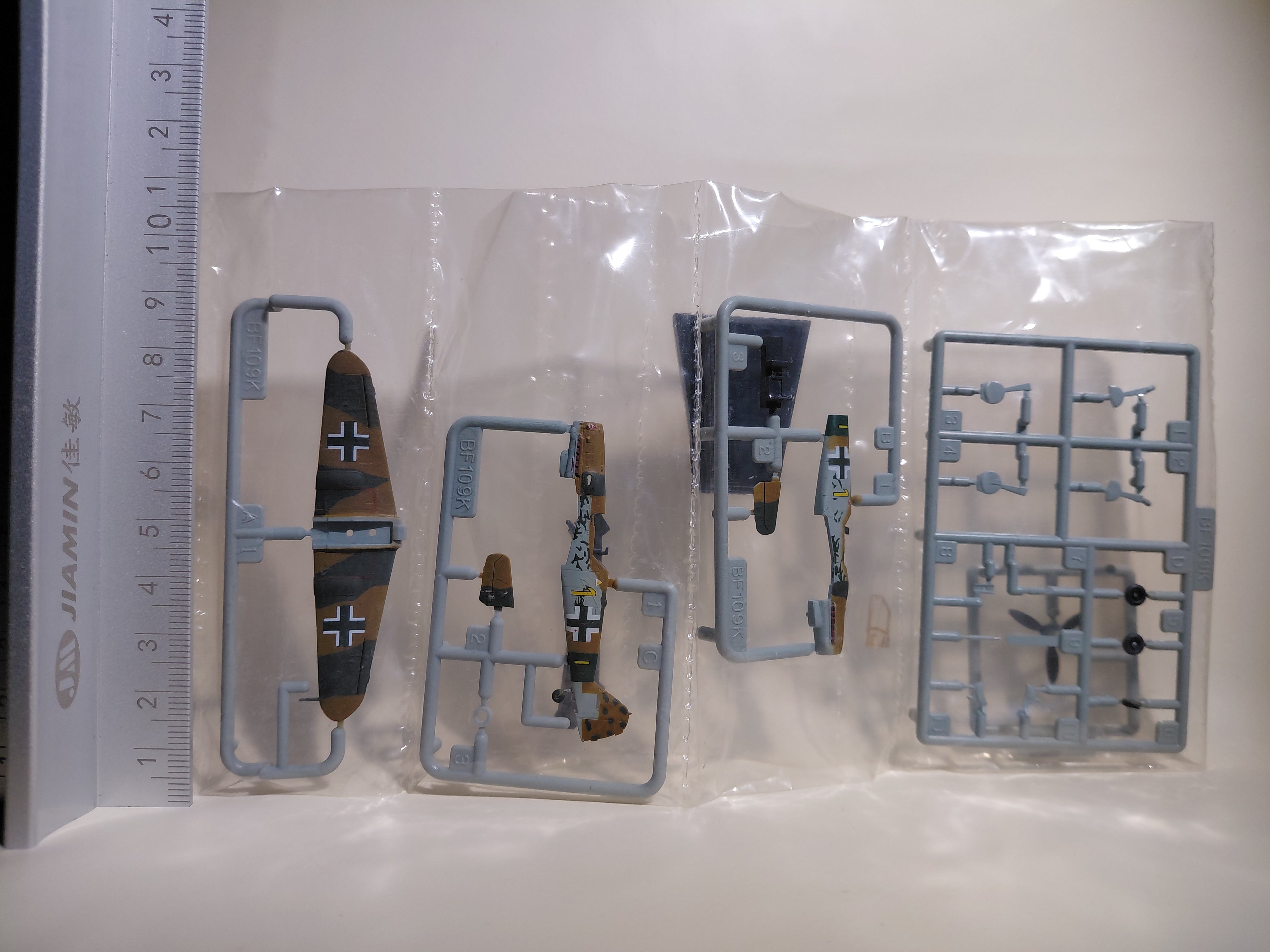 Takara Tomy World's Masterpiece Aircraft Series 3: Wings of the Luftwaffe, 27th Fighter Wing, III Squadron (III./JG27), Bavaria