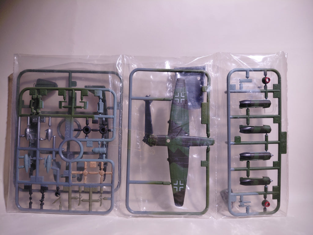 1/144 Takara Arado Ar234 Famous airplanes of the world series 02
