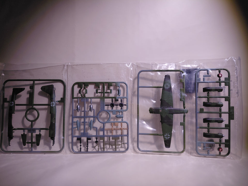 1/144 Takara Arado Ar234 Famous airplanes of the world series 02