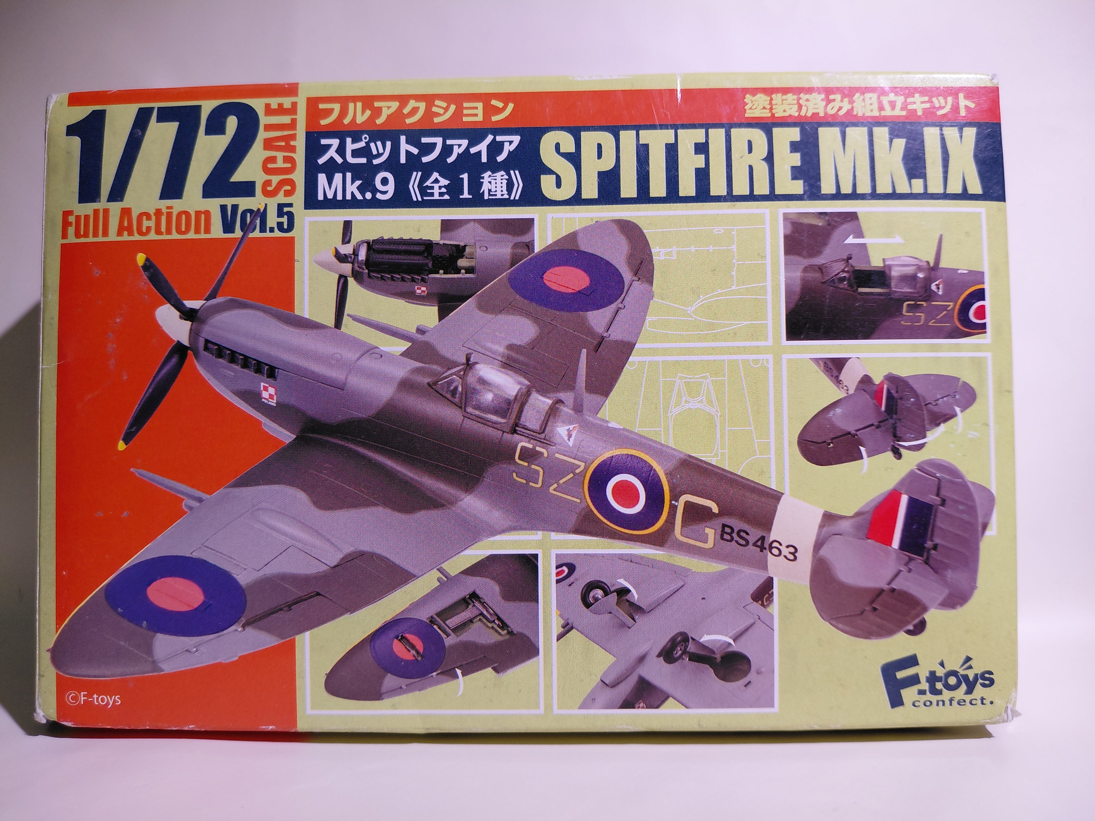 F-Toys Spitfire Mk.9 1/72 Full Action Pre-Painted Assembly Kit